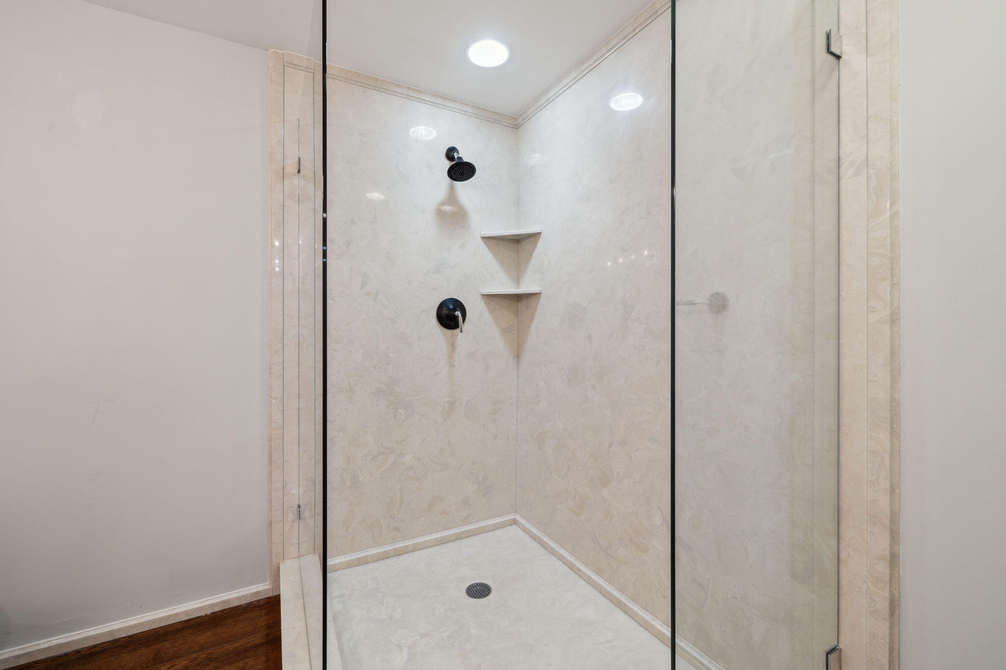 BAHIA CONDO - Residential