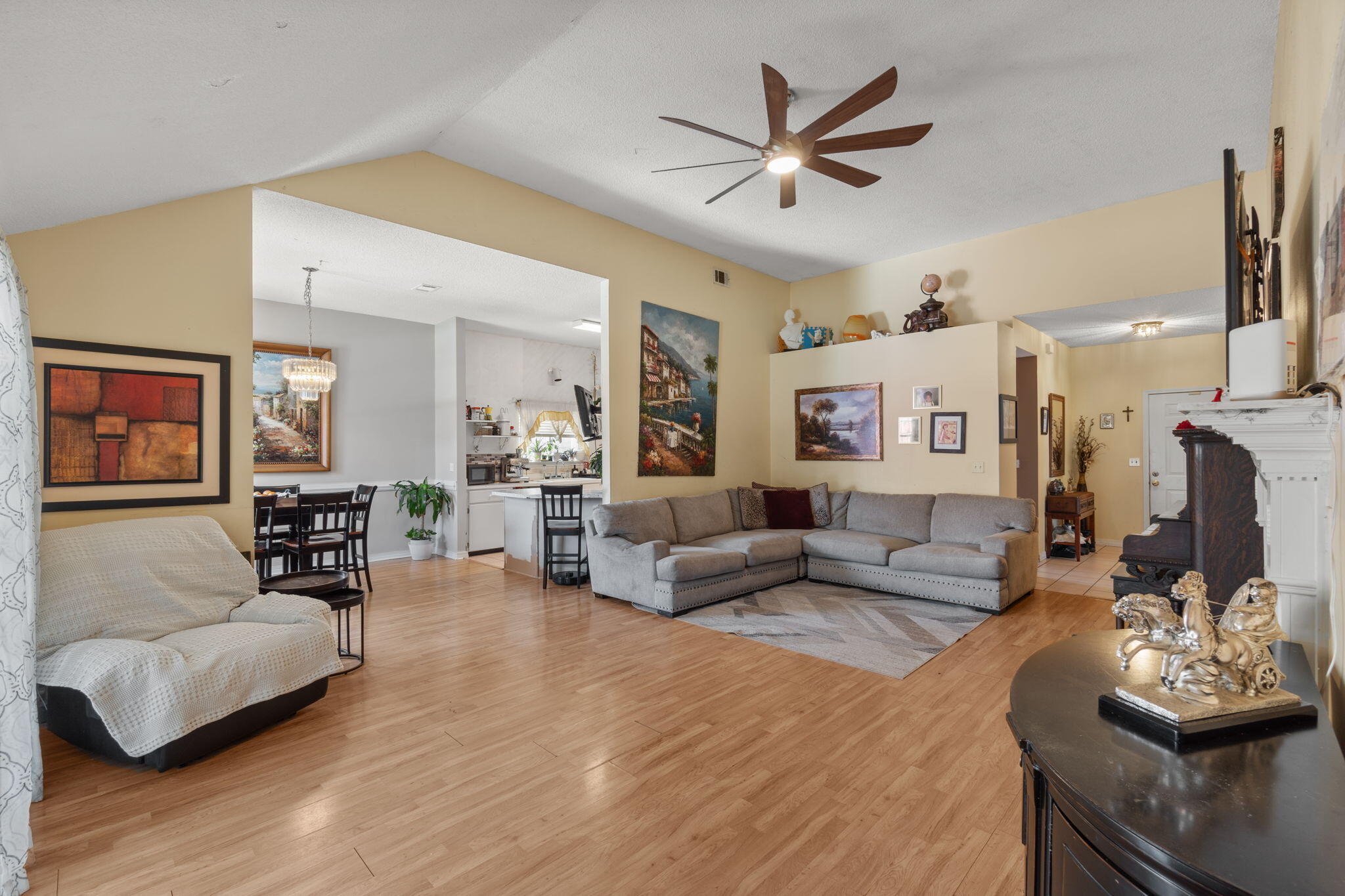 HARBOR BREEZE 1ST ADDN - Residential