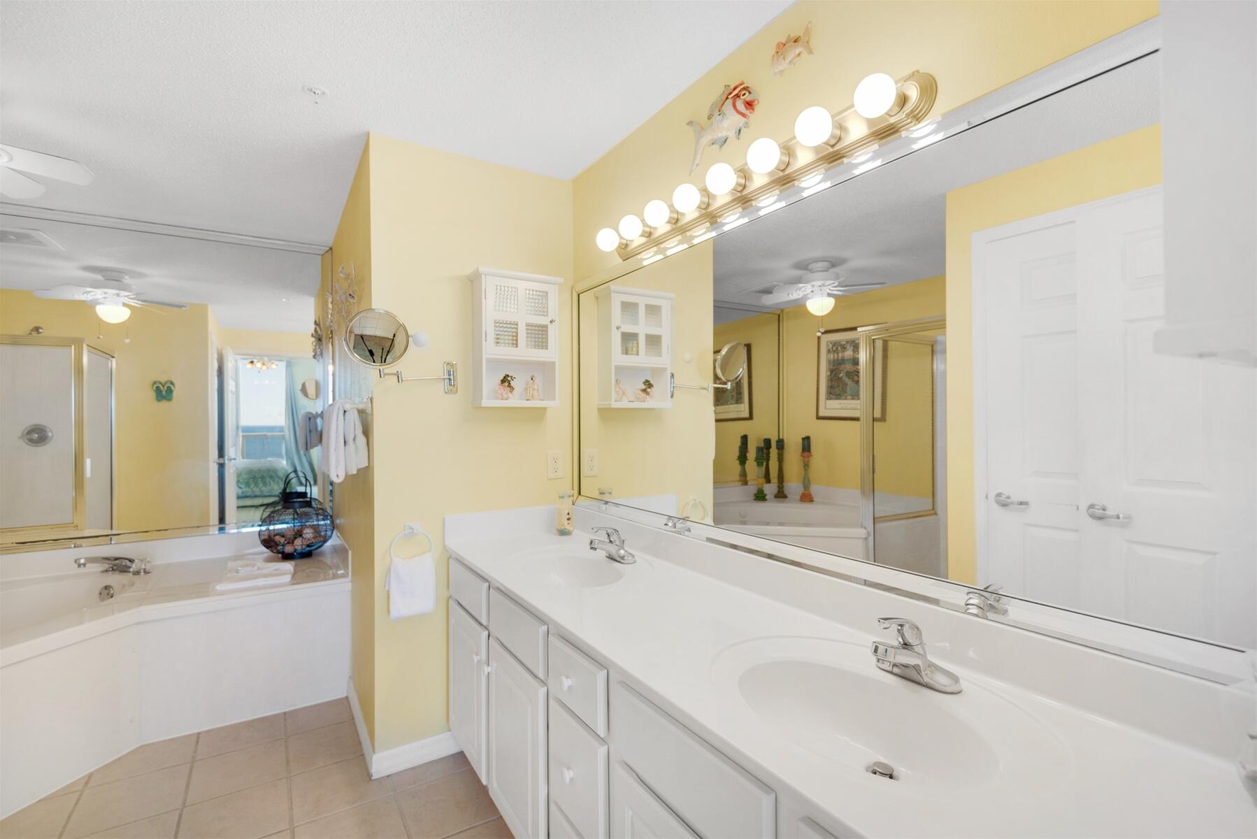 SUMMERWIND CONDOS - Residential