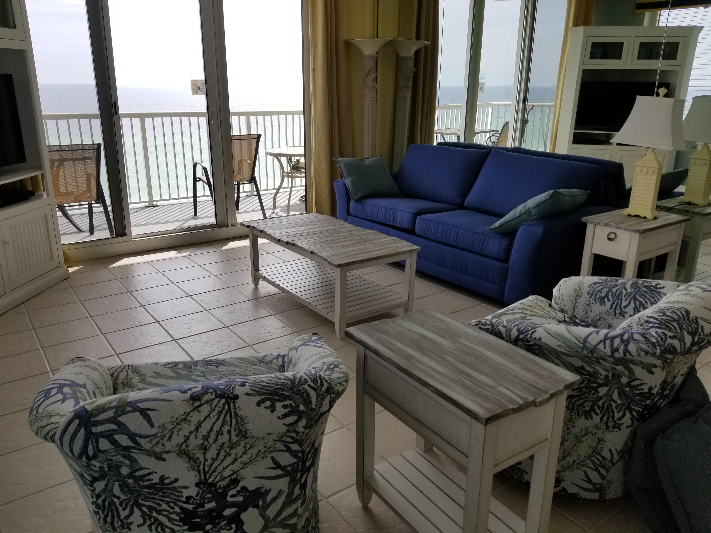 SUMMERWIND CONDOS - Residential