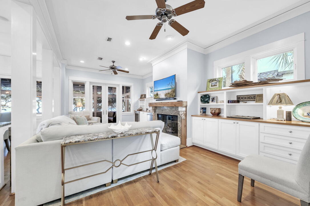 CARILLON BEACH - Residential