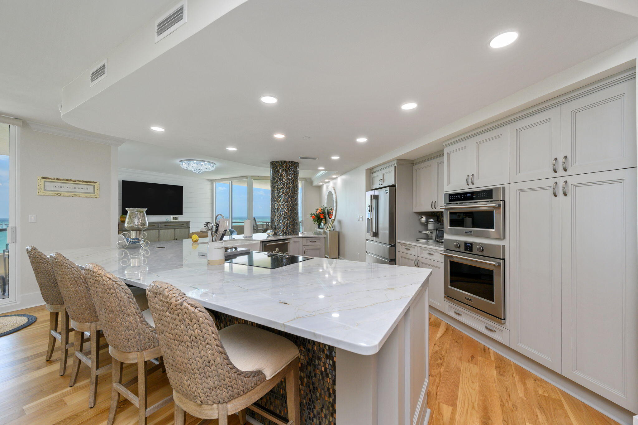 EAST PASS TOWERS CONDO - Residential