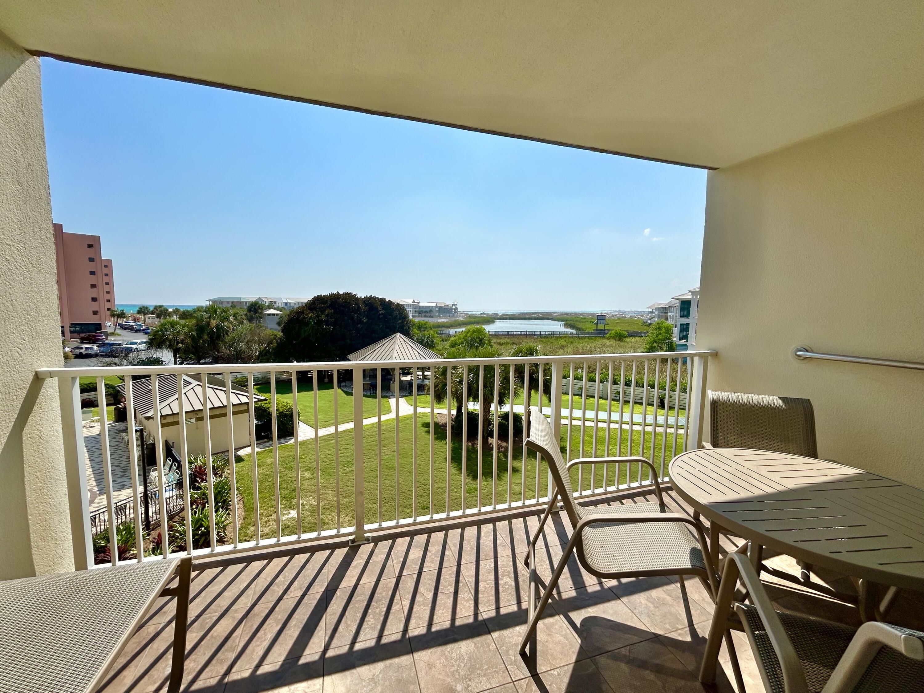 ISLANDER CONDO PH 2 - Residential