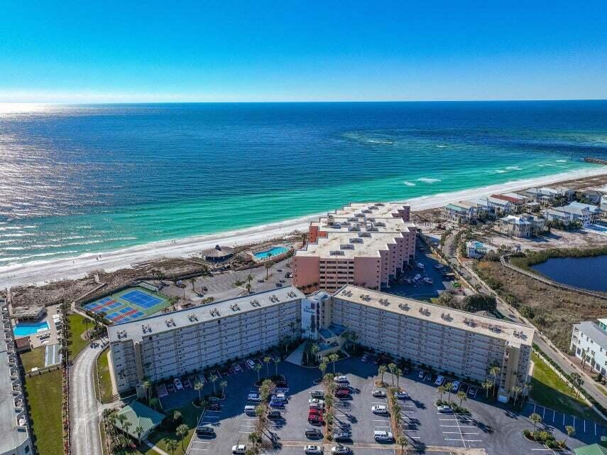 ISLANDER CONDO PH 2 - Residential