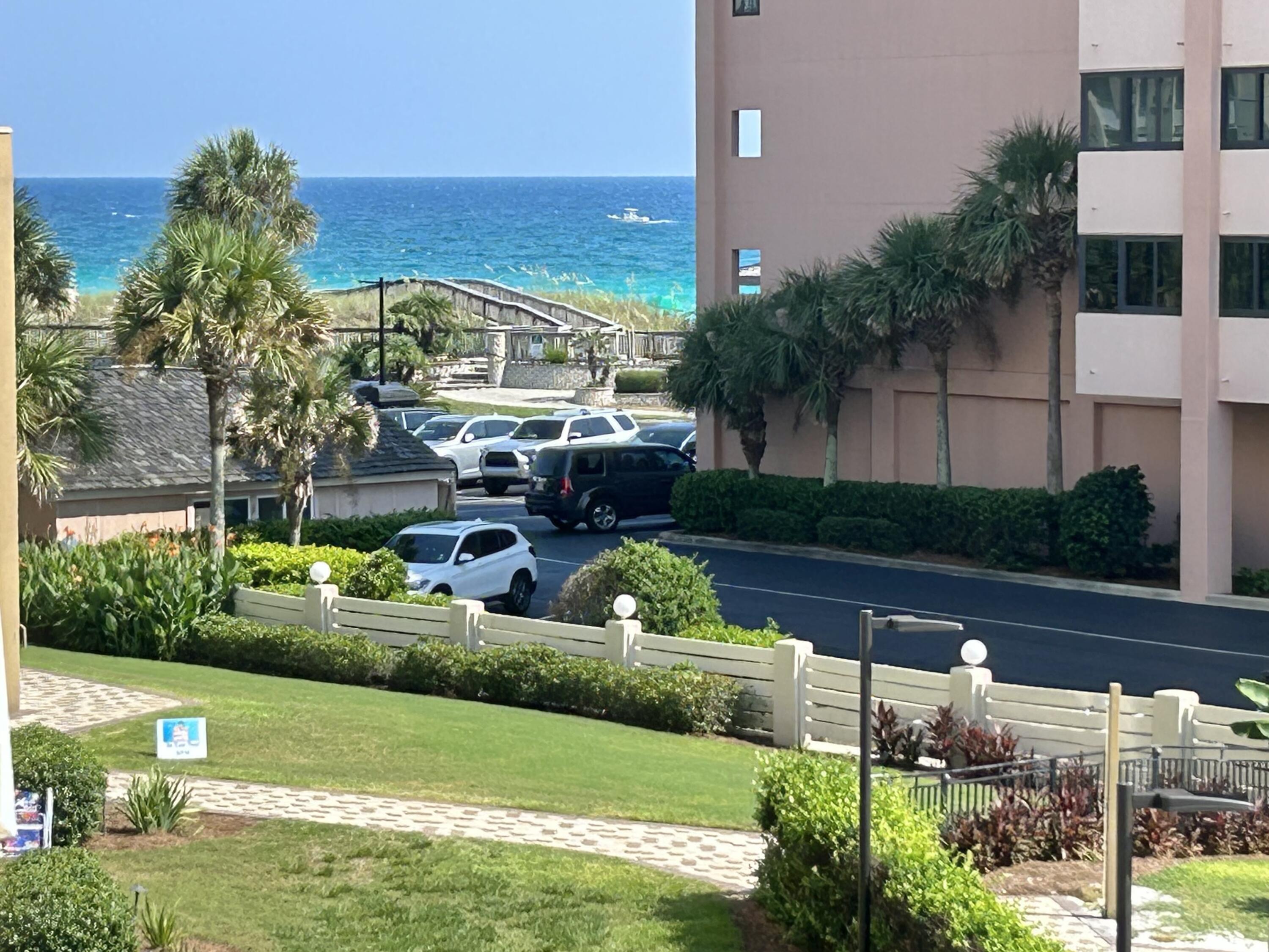ISLANDER CONDO PH 2 - Residential