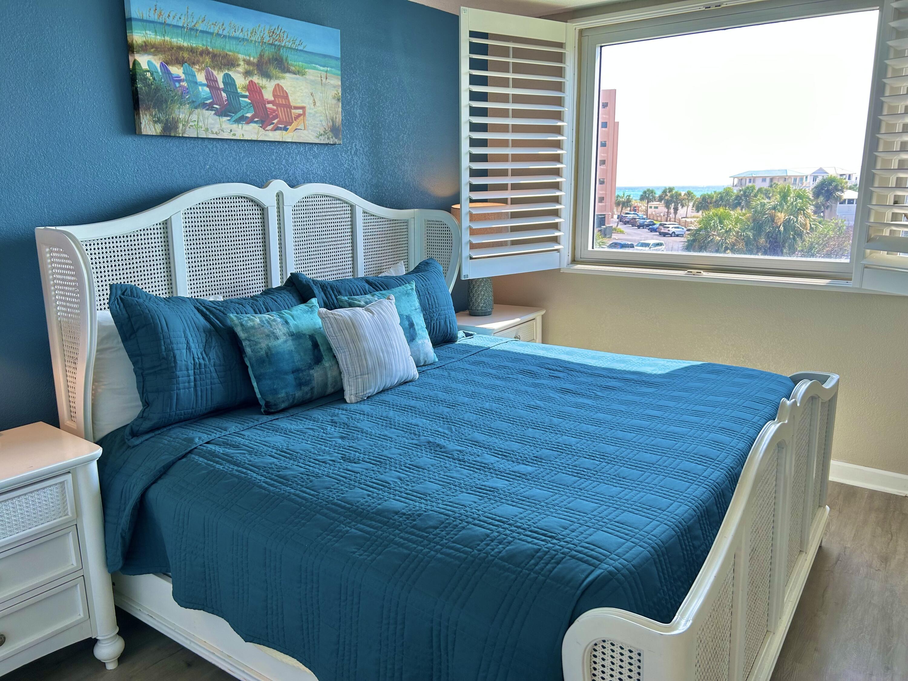 Enjoy Harbor & Gulfviews! This Superclean 2 BD/2BA condo sleeps 6, located on the 3rd floor. Enjoy the views of the boats going out of the East Pass; watch the amazing multicolor sunset views as the light shimmers off of Lake Christina and the Destin Pass. Watch fireworks show from your balcony! It's offered fully furnished & turnkey.You'll love this well kept building, manicured grounds & well managed fiscally! Islander passed all condo inspections & just got fresh paint within budget w/ generous reserves! Onsite management w/ friendly staff welcomes you!Rented occasionally. Lots of owner use. Priced to sell!