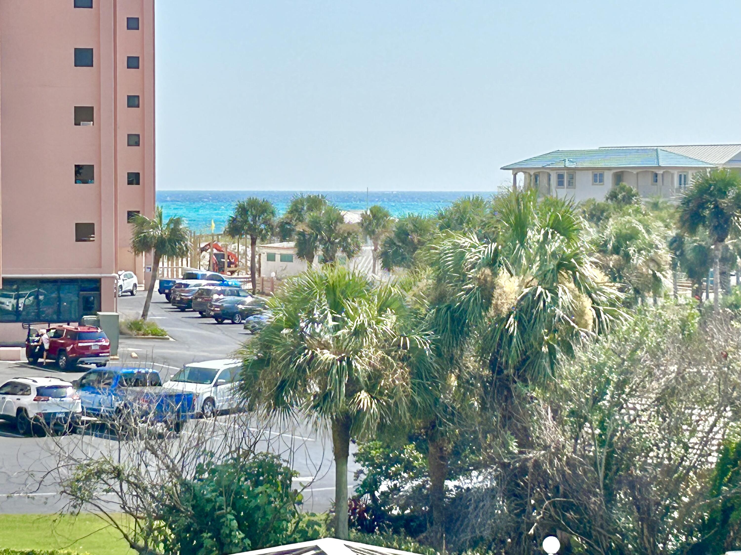 ISLANDER CONDO PH 2 - Residential