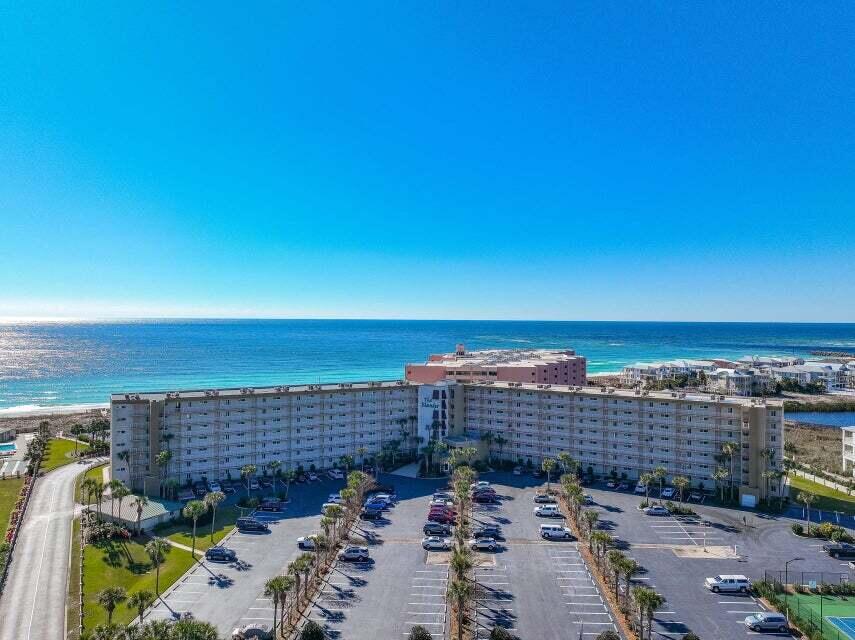 ISLANDER CONDO PH 2 - Residential