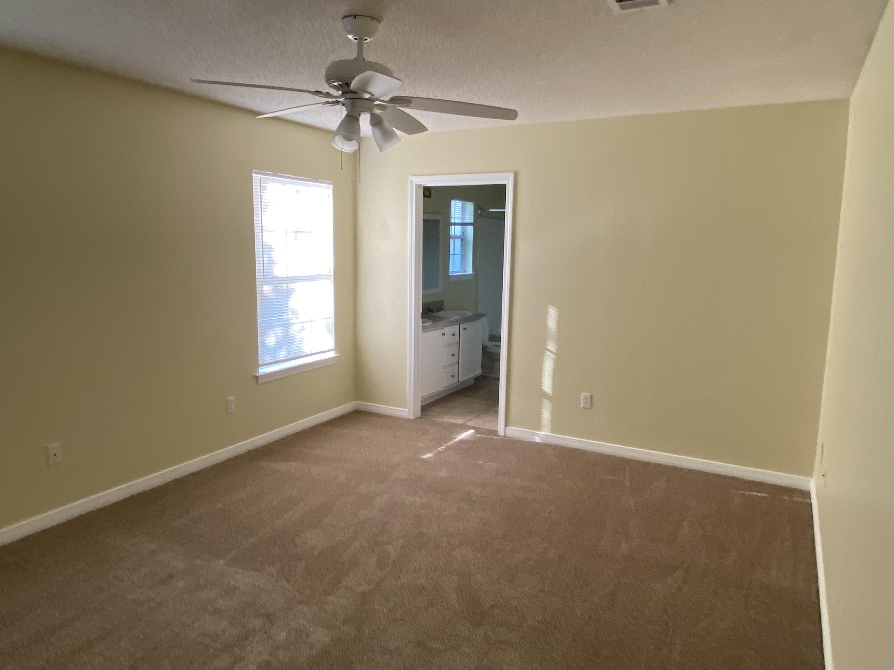 VICTORIA PARK - Residential Lease