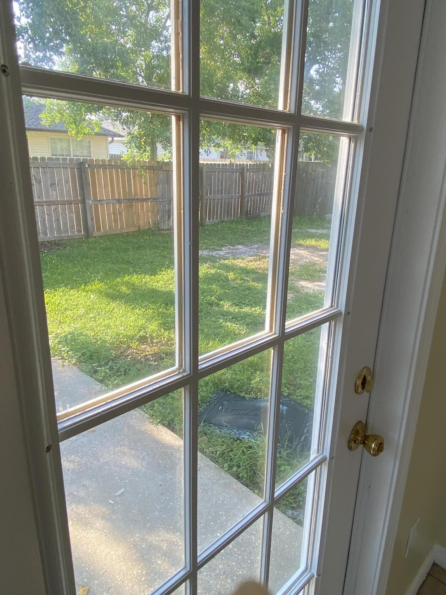 VICTORIA PARK - Residential Lease