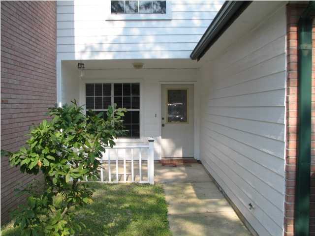 WILSON SQUARE T/H - Residential Lease