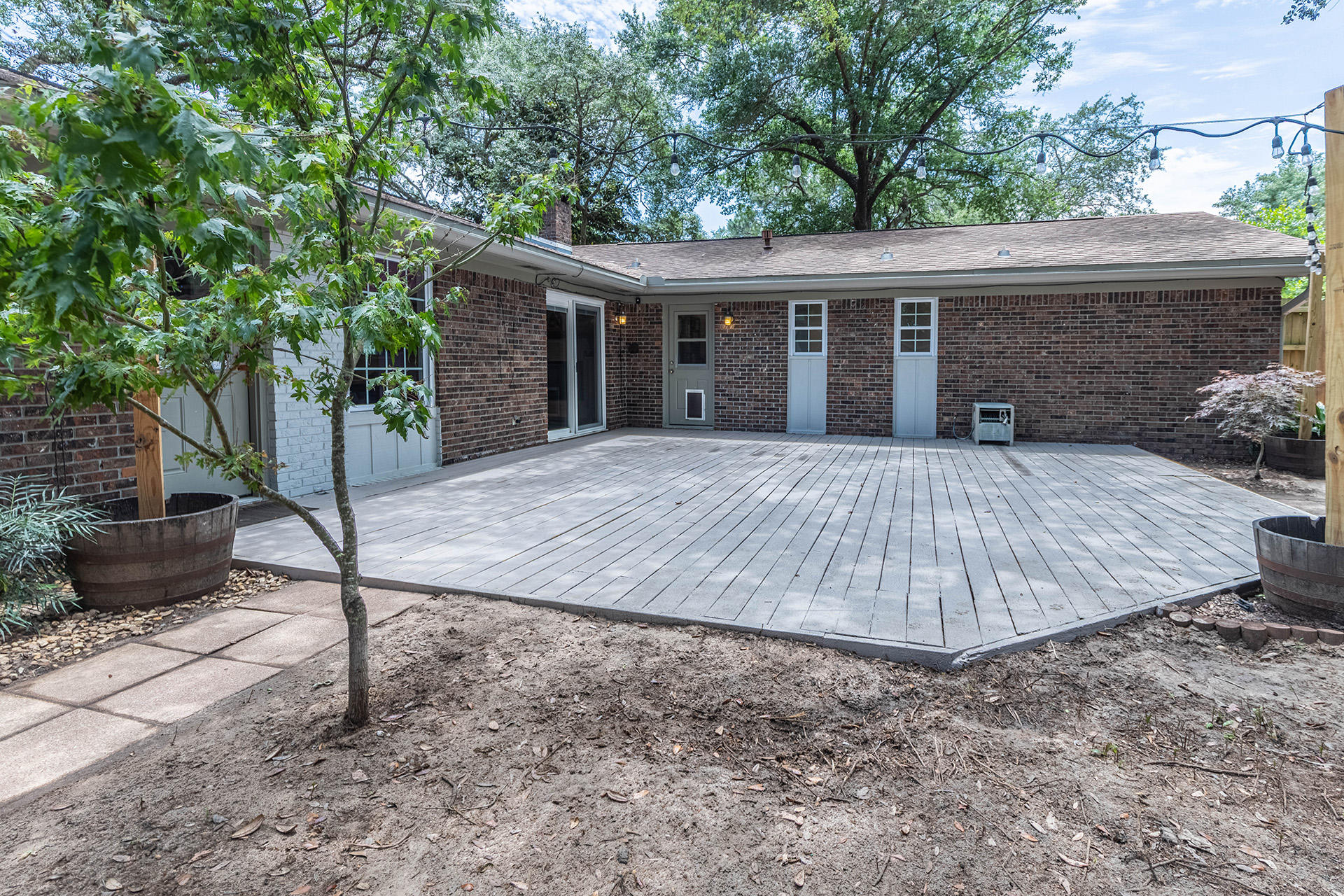 PINEWOOD ESTATES - Residential