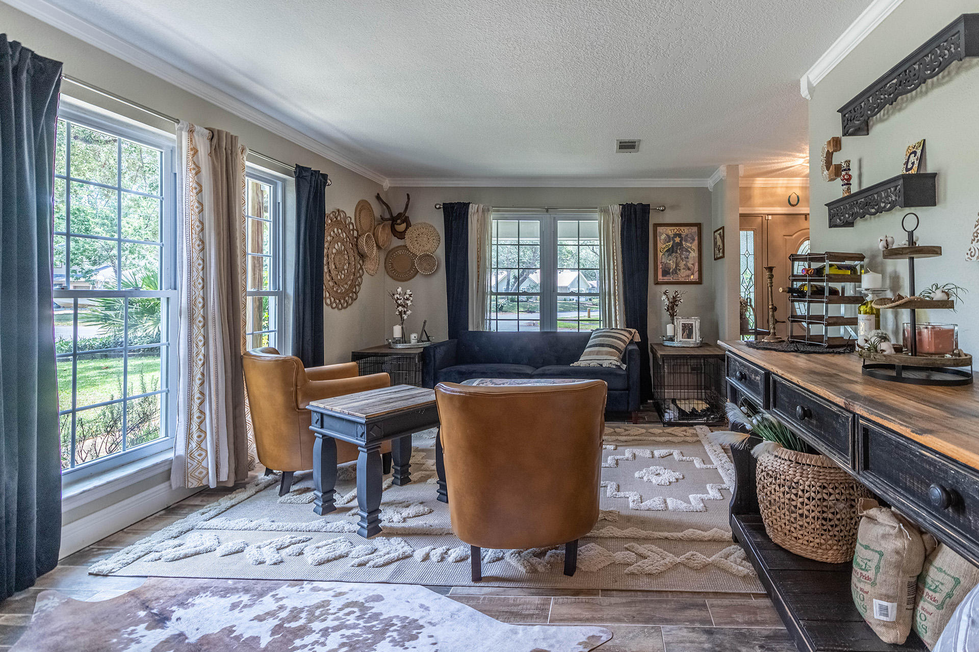 PINEWOOD ESTATES - Residential