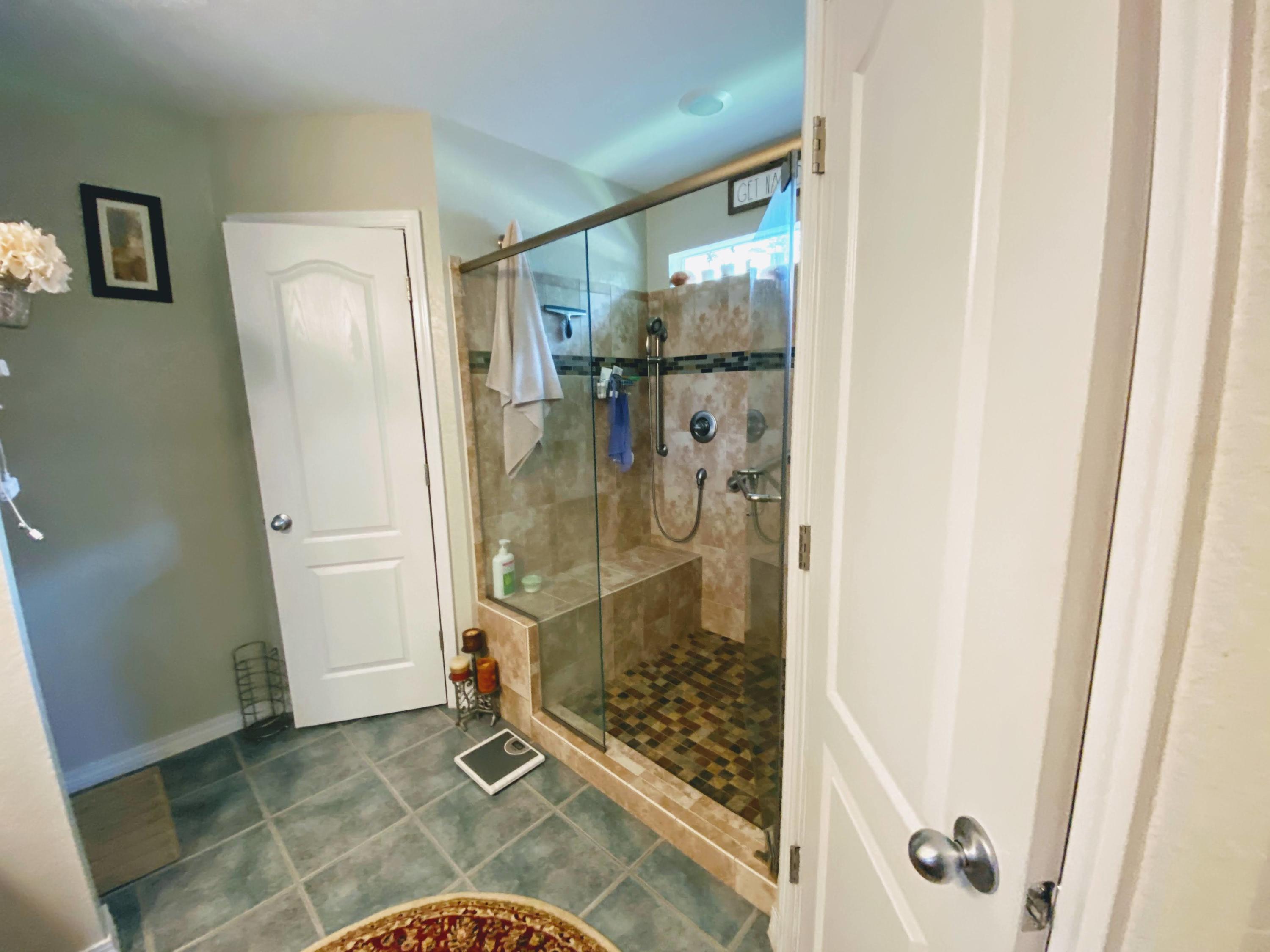 Ashton Woods - Residential