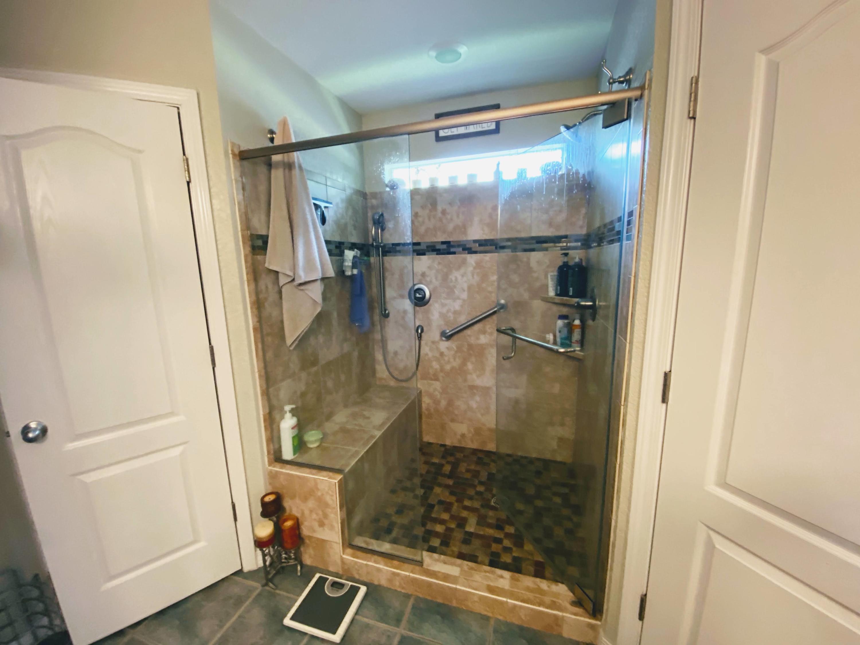 Ashton Woods - Residential