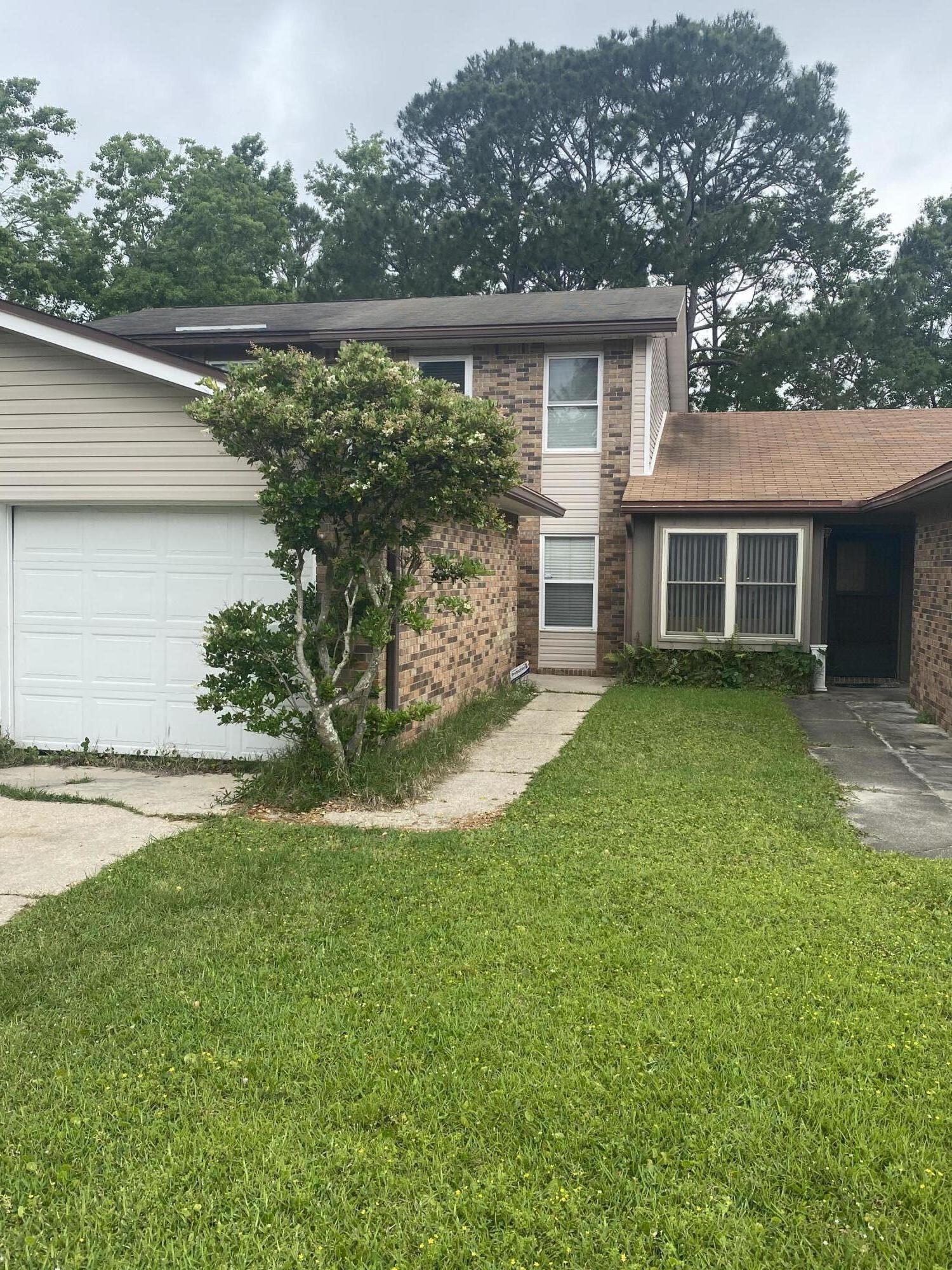 Come and see this lovely 2/1.5 townhome in the Quail Ridge subdivision. This townhome features a large open living room that flows into the open kitchen with a pantry. The spacious bedrooms are upstairs and the master bedroom features a large walk in closet. This townhome has a large fenced backyard, and an attached garage.