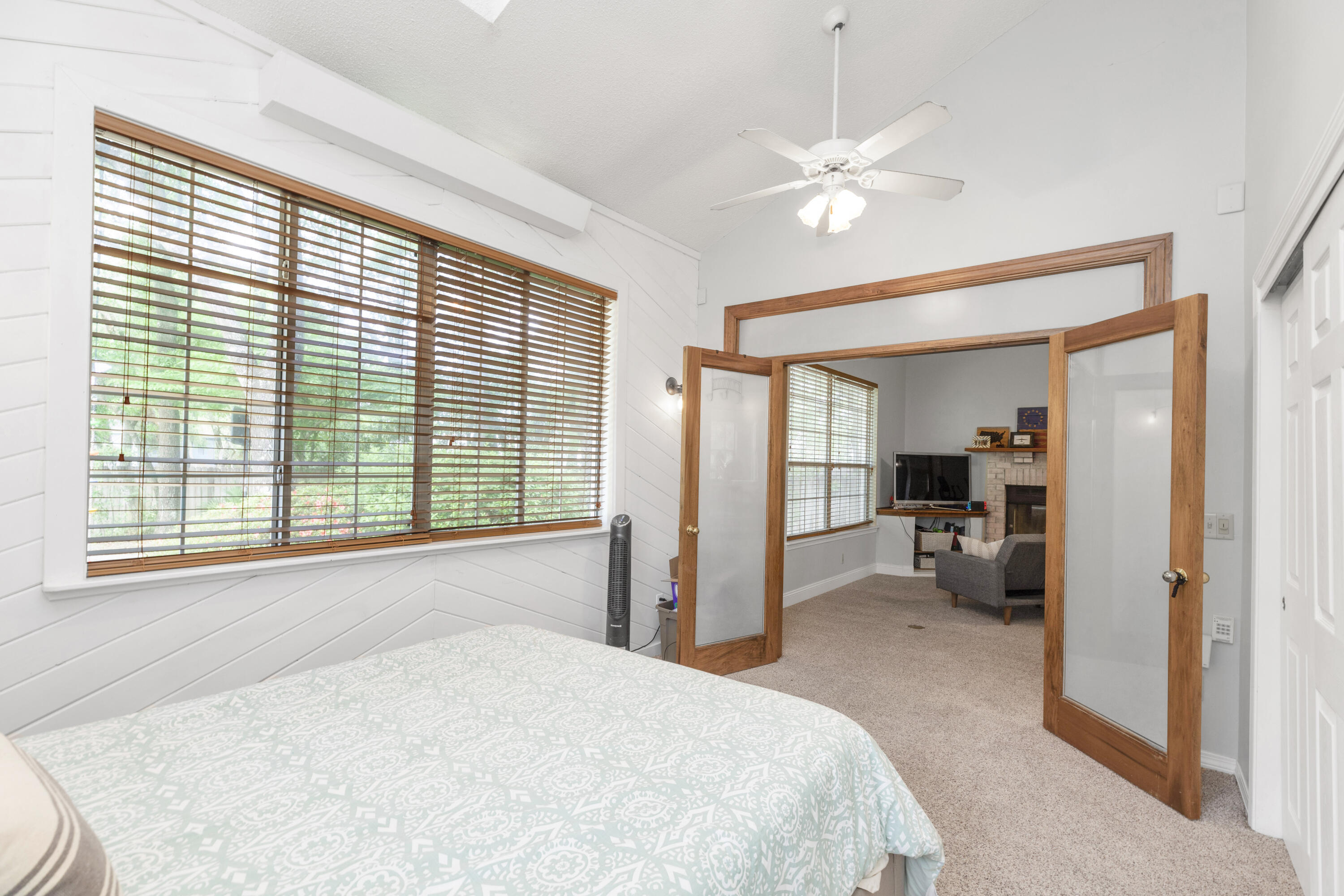 PARKWOOD ESTATES PH 1 BLUEWATER BAY - Residential