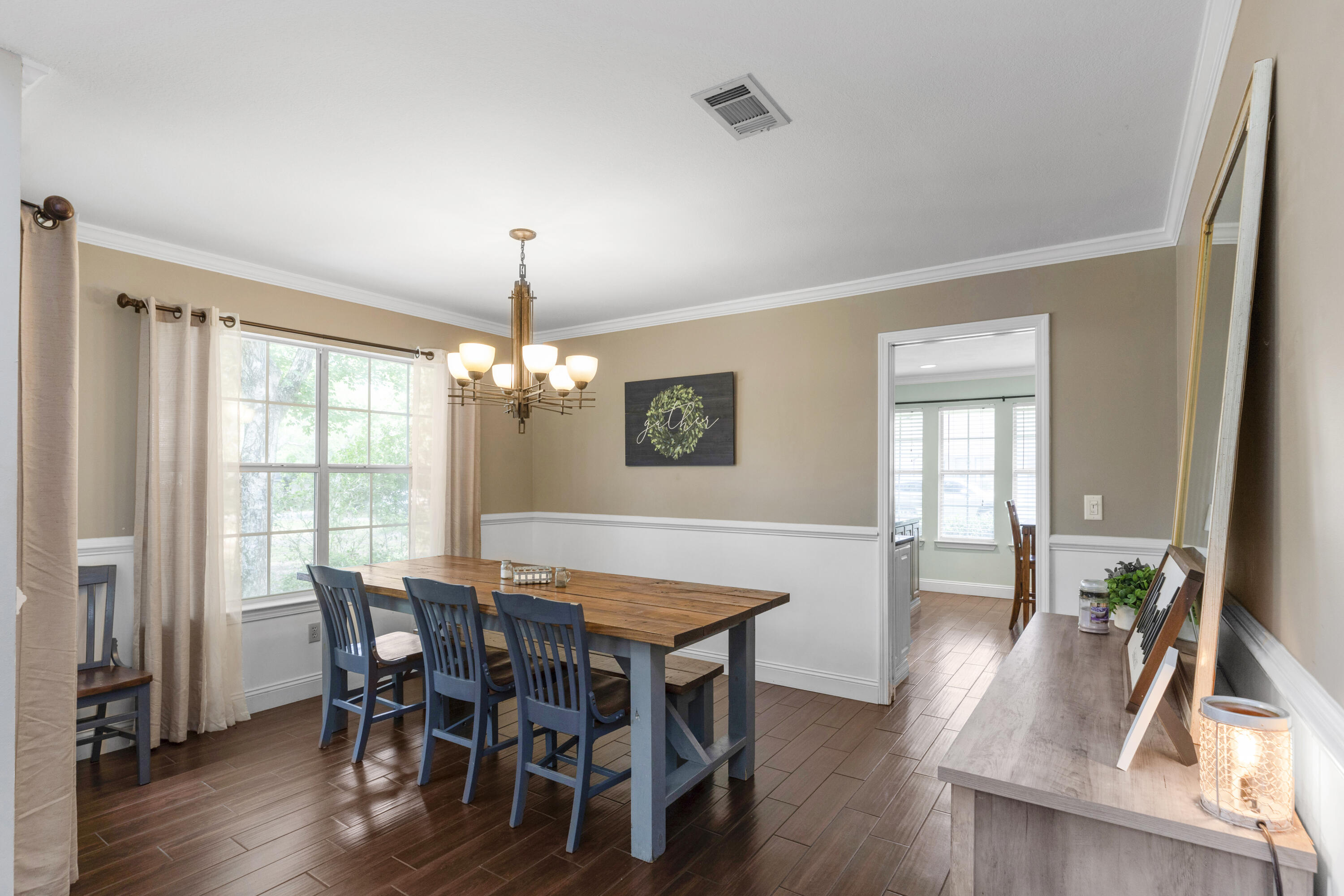 PARKWOOD ESTATES PH 1 BLUEWATER BAY - Residential