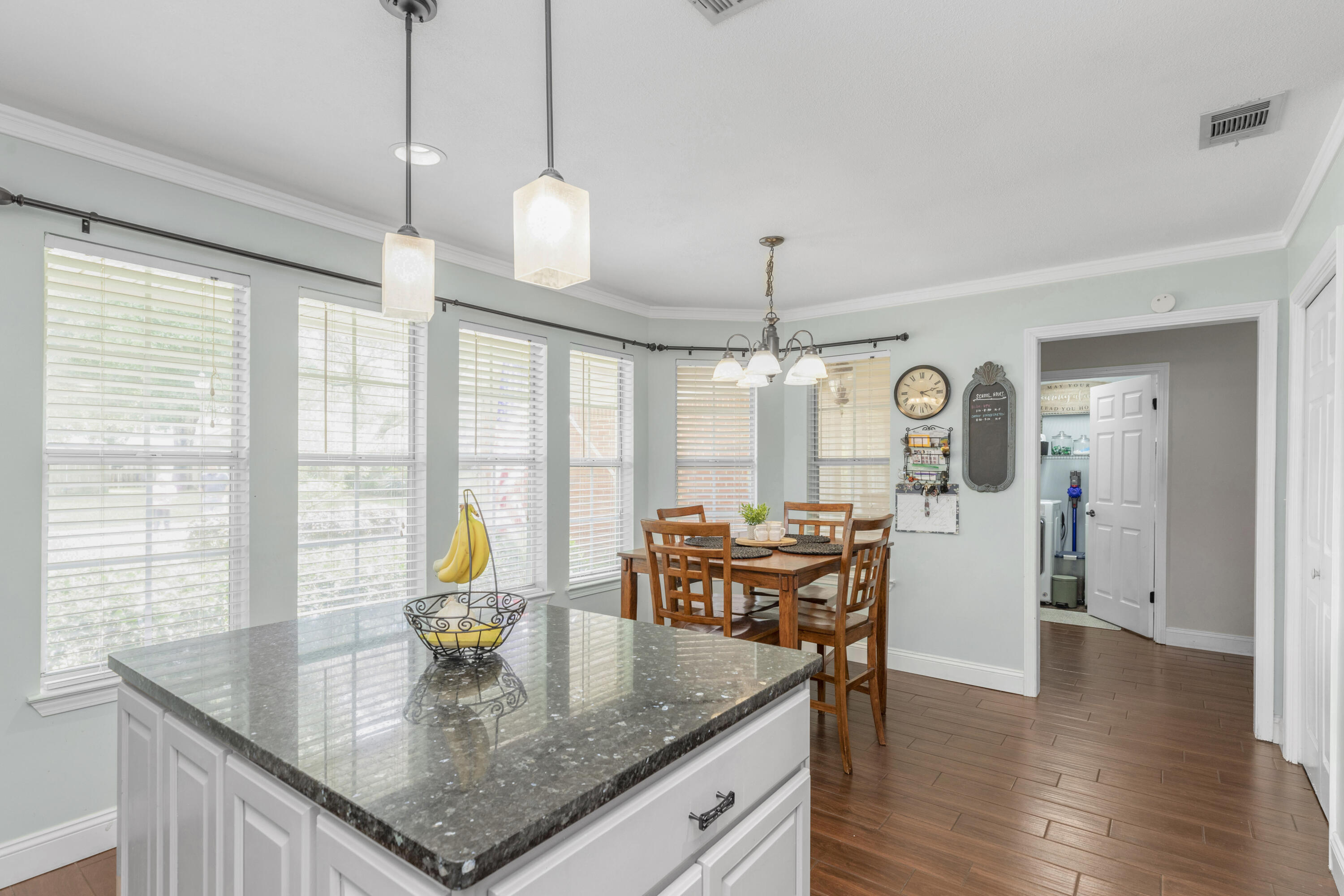 PARKWOOD ESTATES PH 1 BLUEWATER BAY - Residential