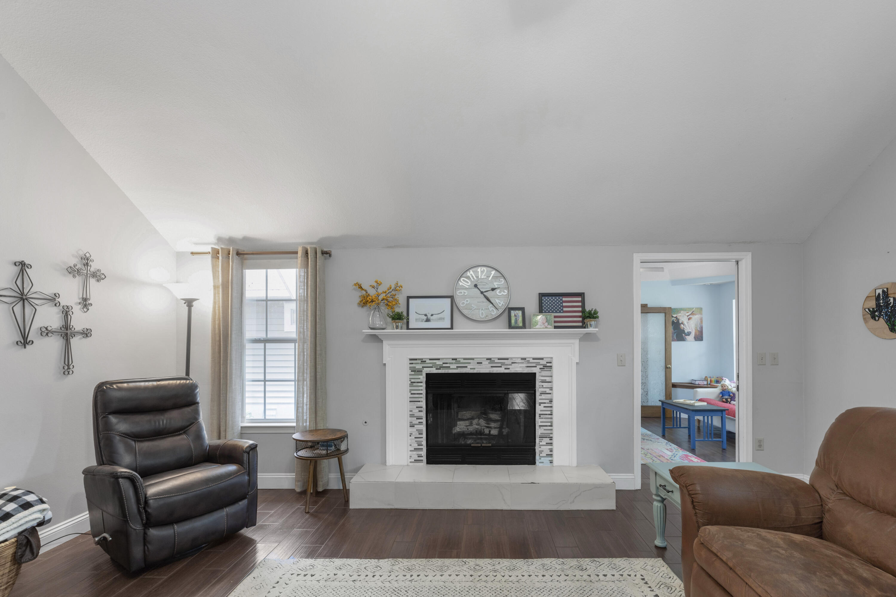 PARKWOOD ESTATES PH 1 BLUEWATER BAY - Residential