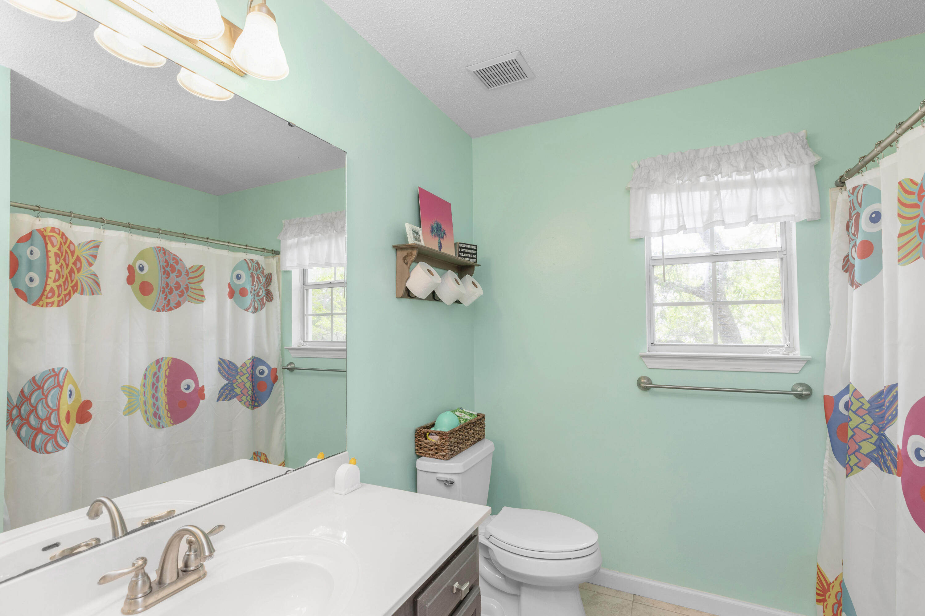 PARKWOOD ESTATES PH 1 BLUEWATER BAY - Residential