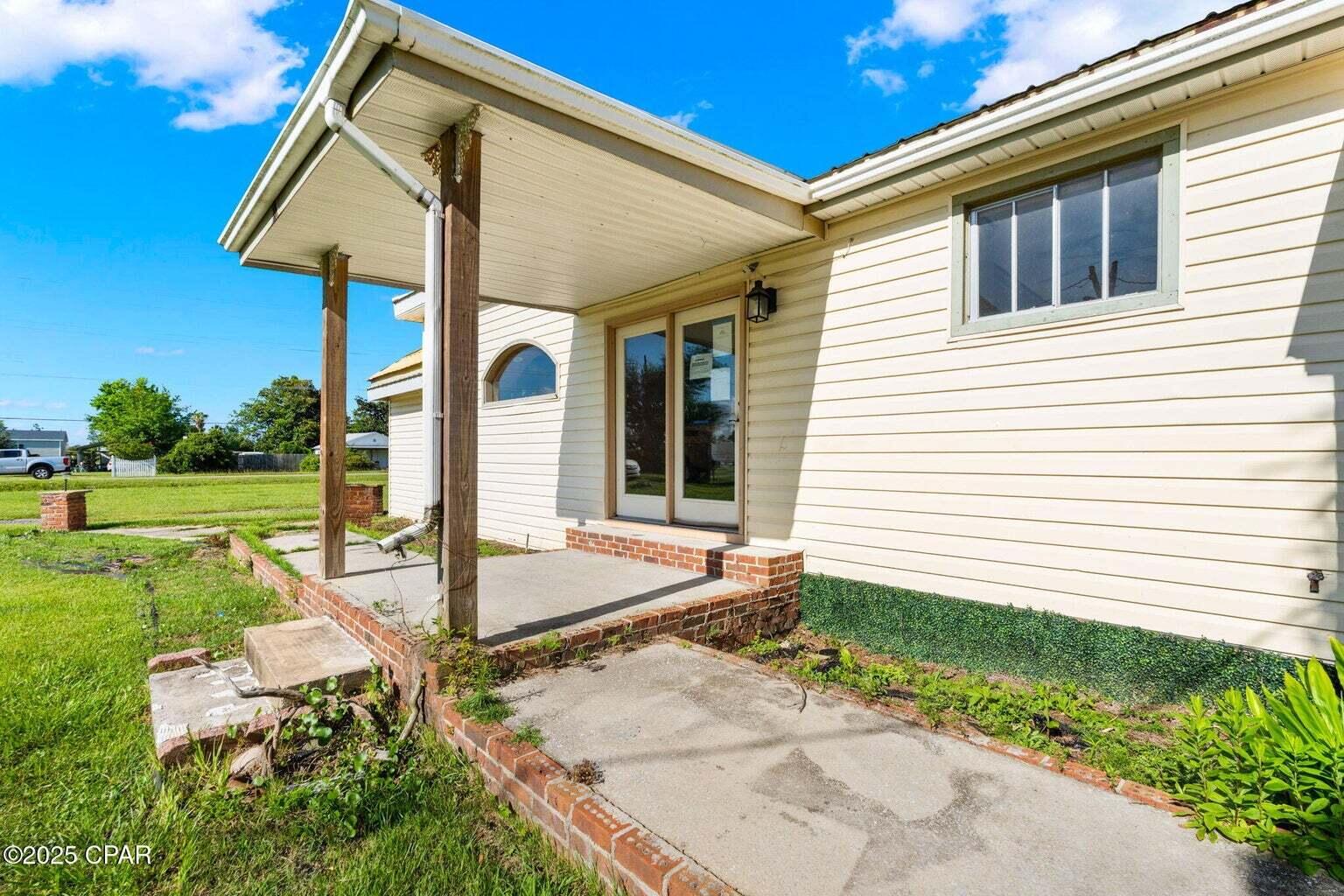 NO RECORDED SUBDIVISION - Residential