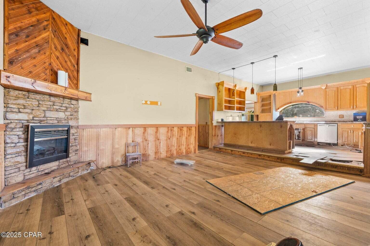 NO RECORDED SUBDIVISION - Residential