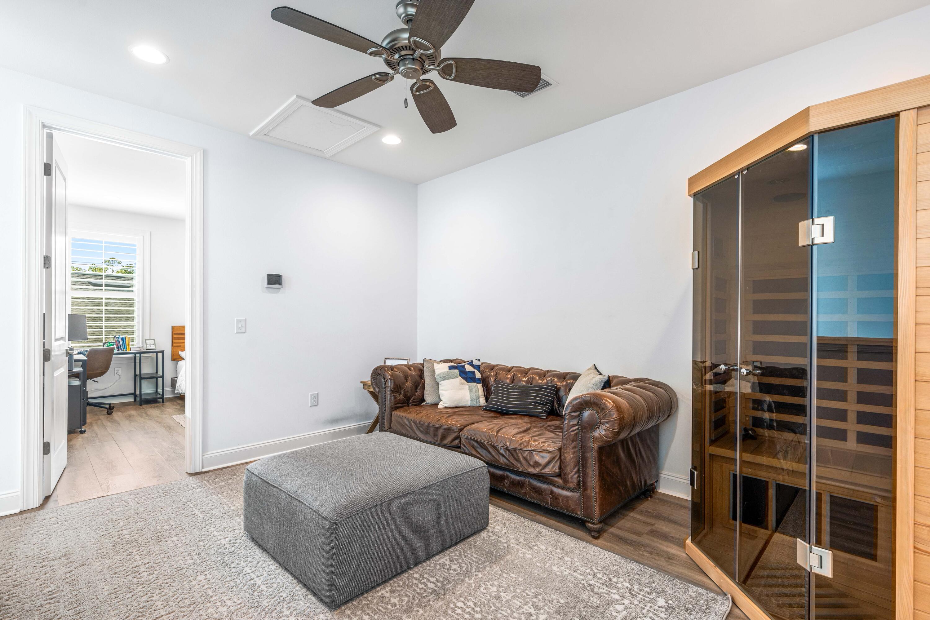 WATERSOUND ORIGINS - Residential Lease