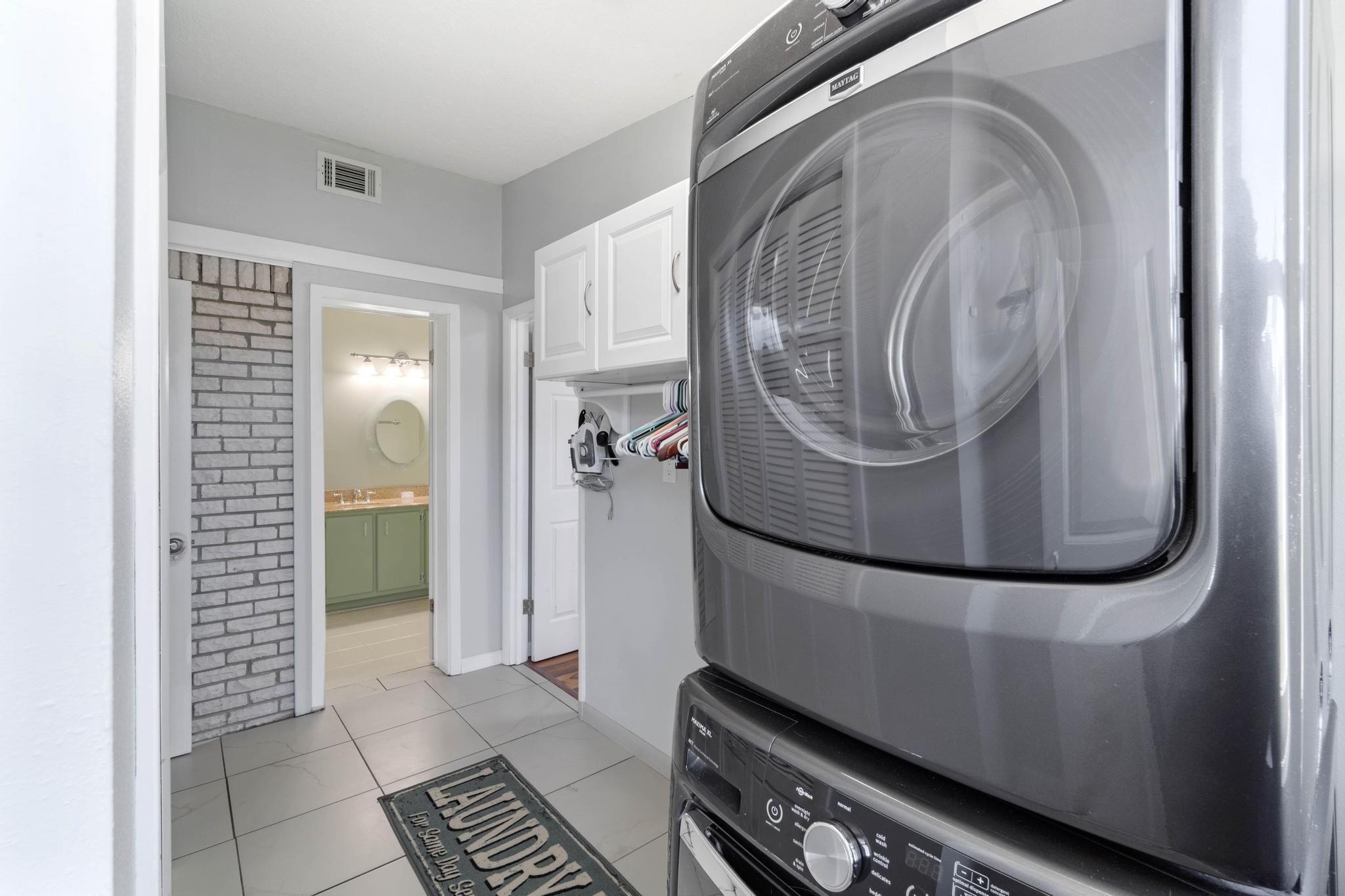 NORTH SHORES - Residential