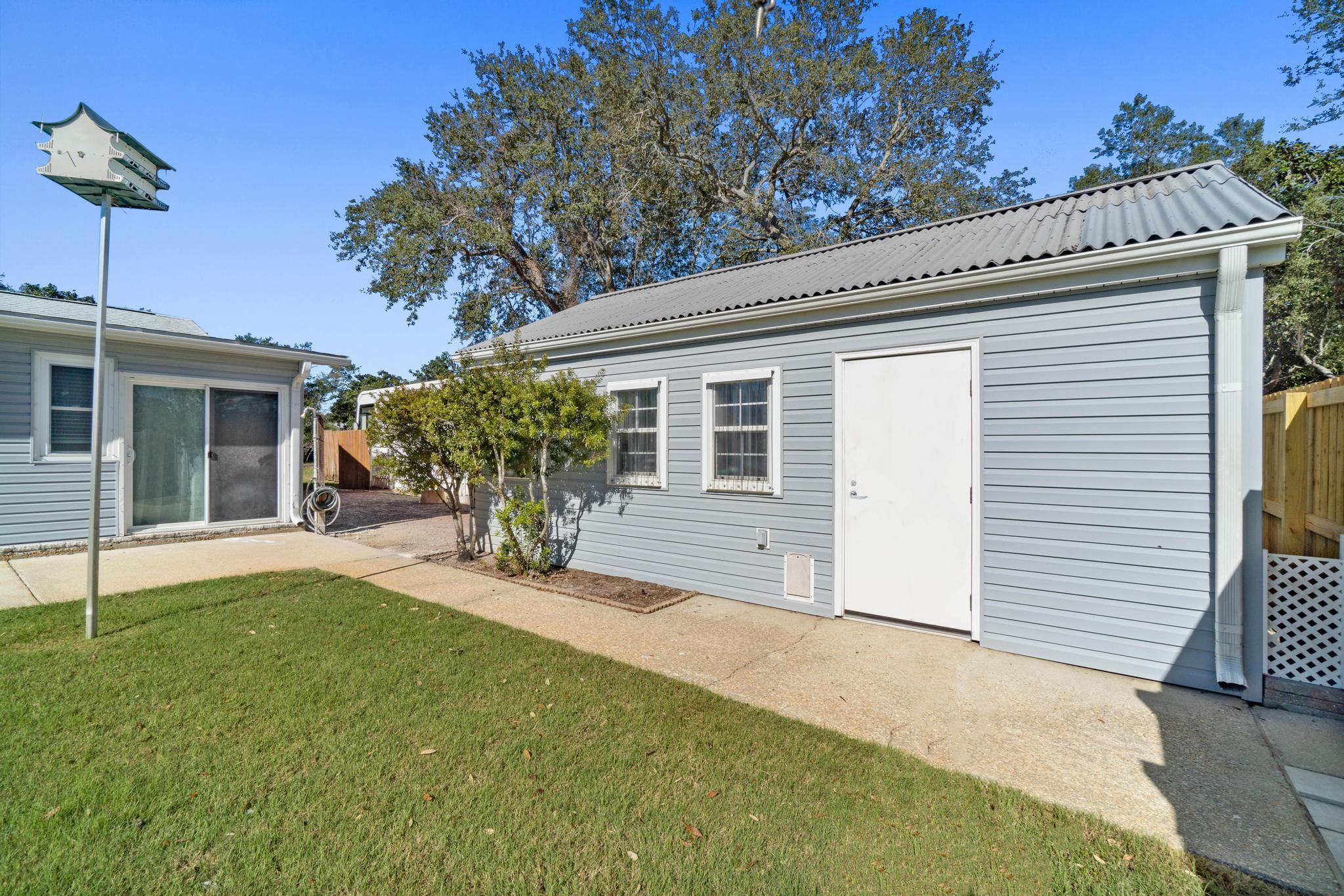 NORTH SHORES - Residential