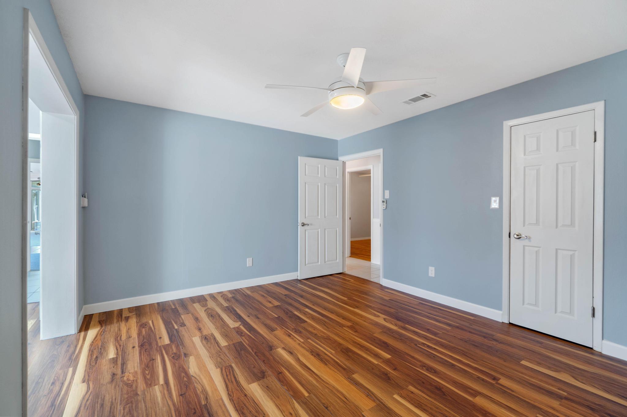 NORTH SHORES - Residential