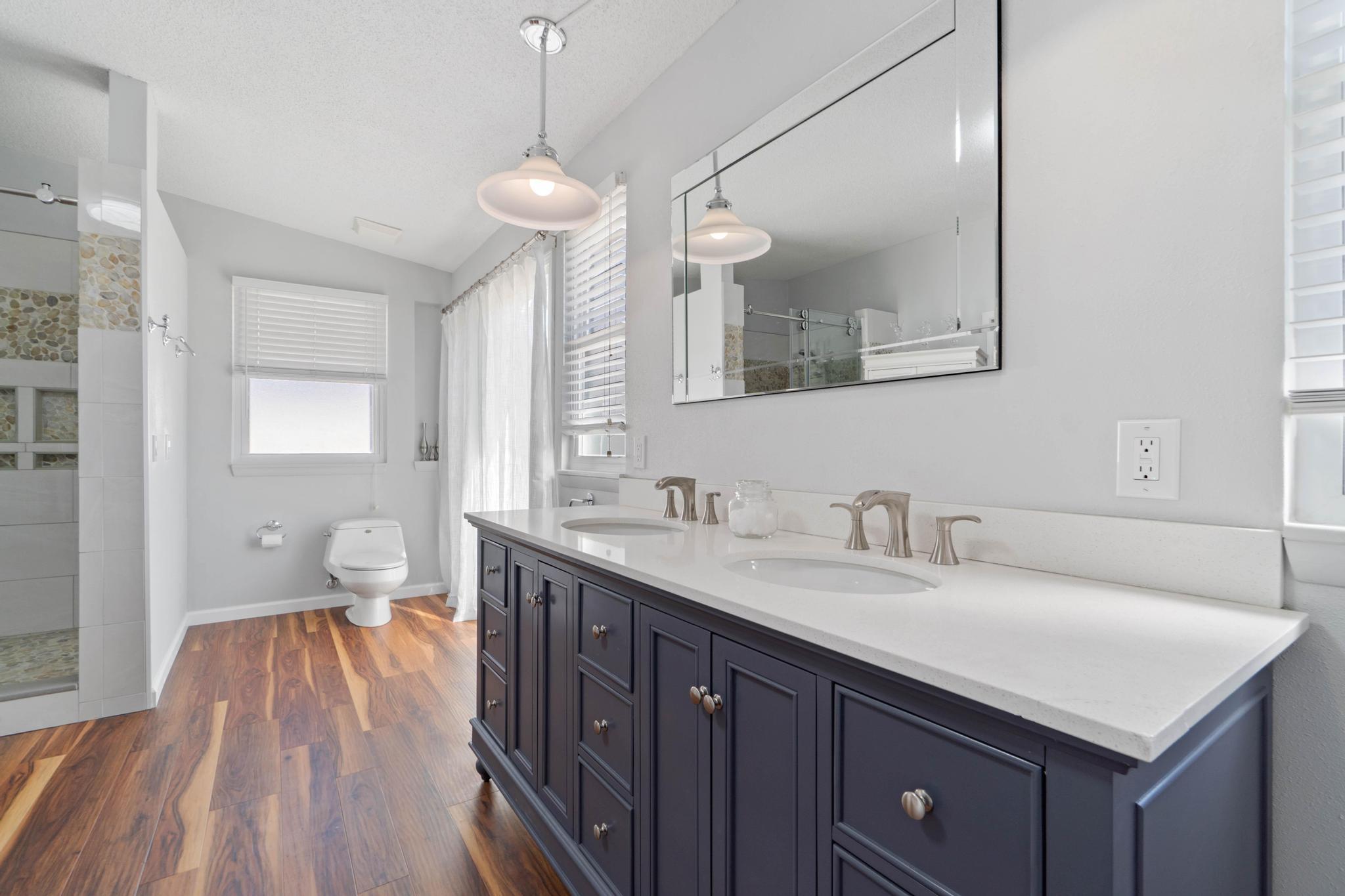 NORTH SHORES - Residential