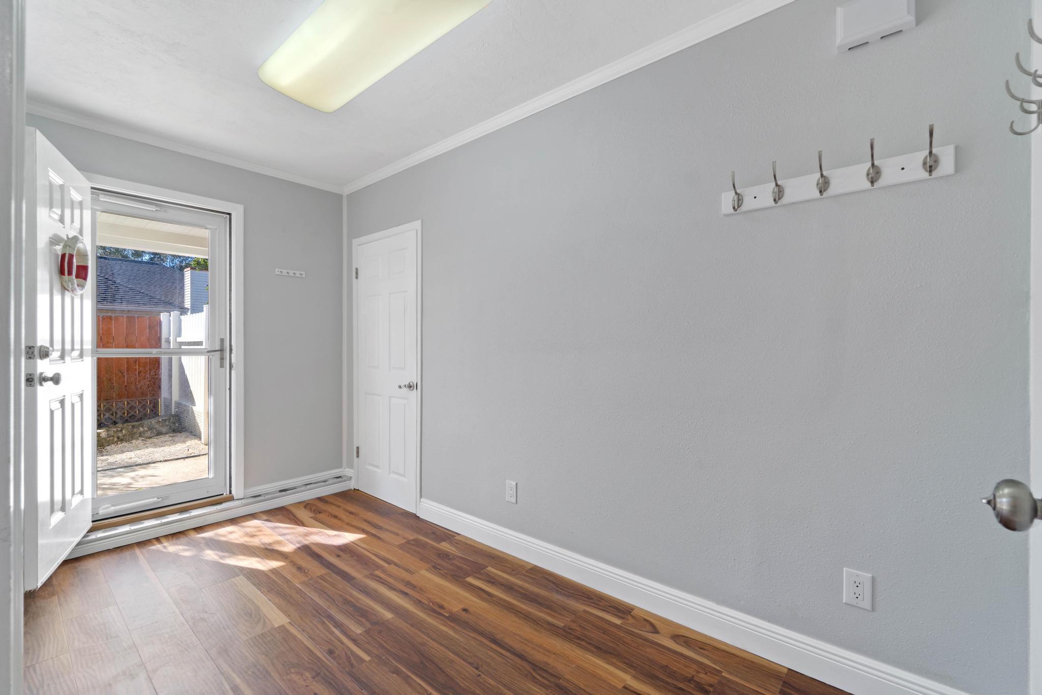 NORTH SHORES - Residential