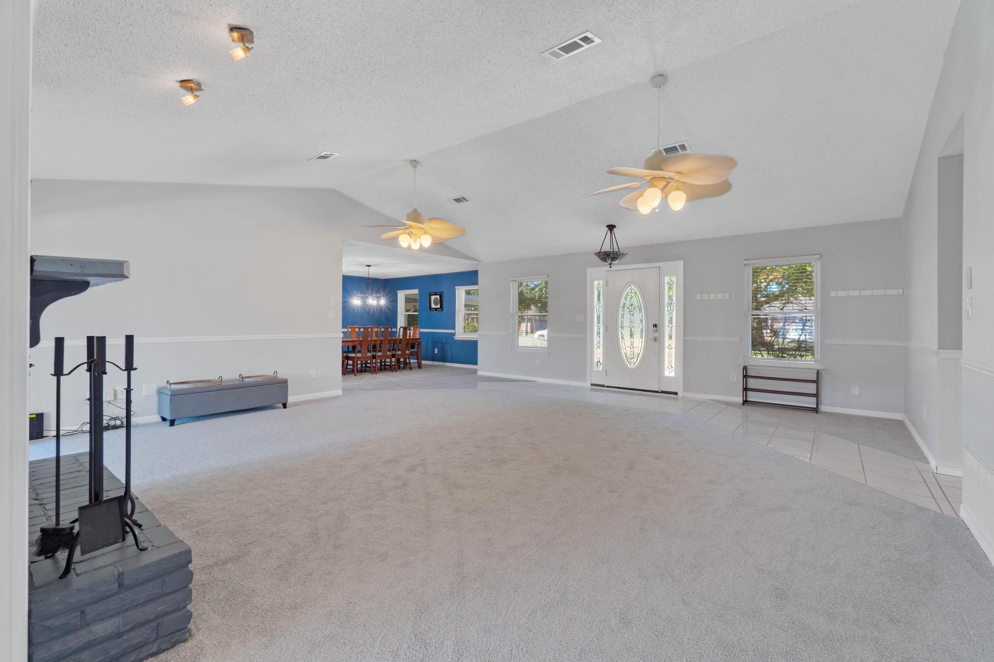 NORTH SHORES - Residential