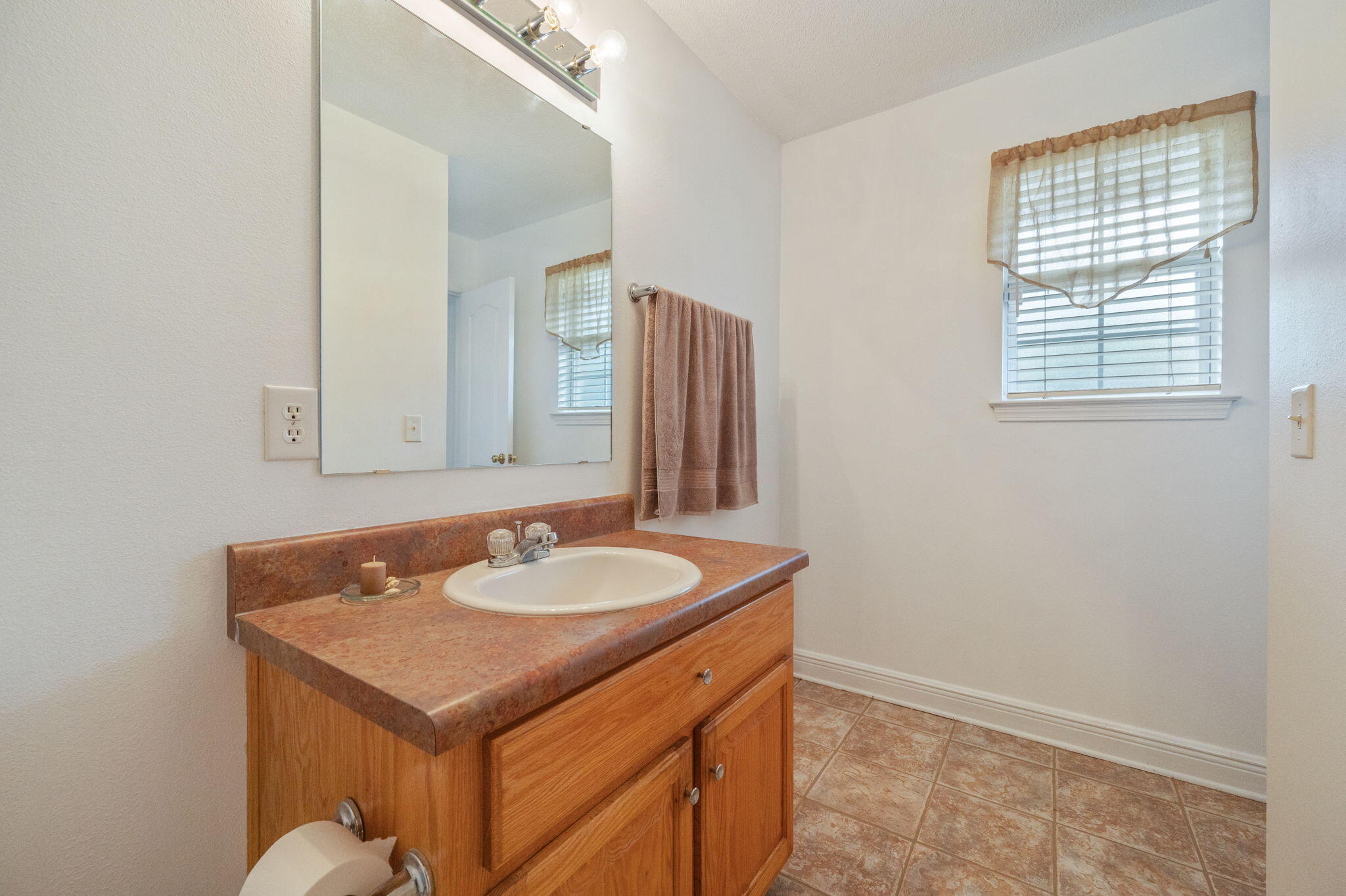 HERITAGE WOODS - Residential