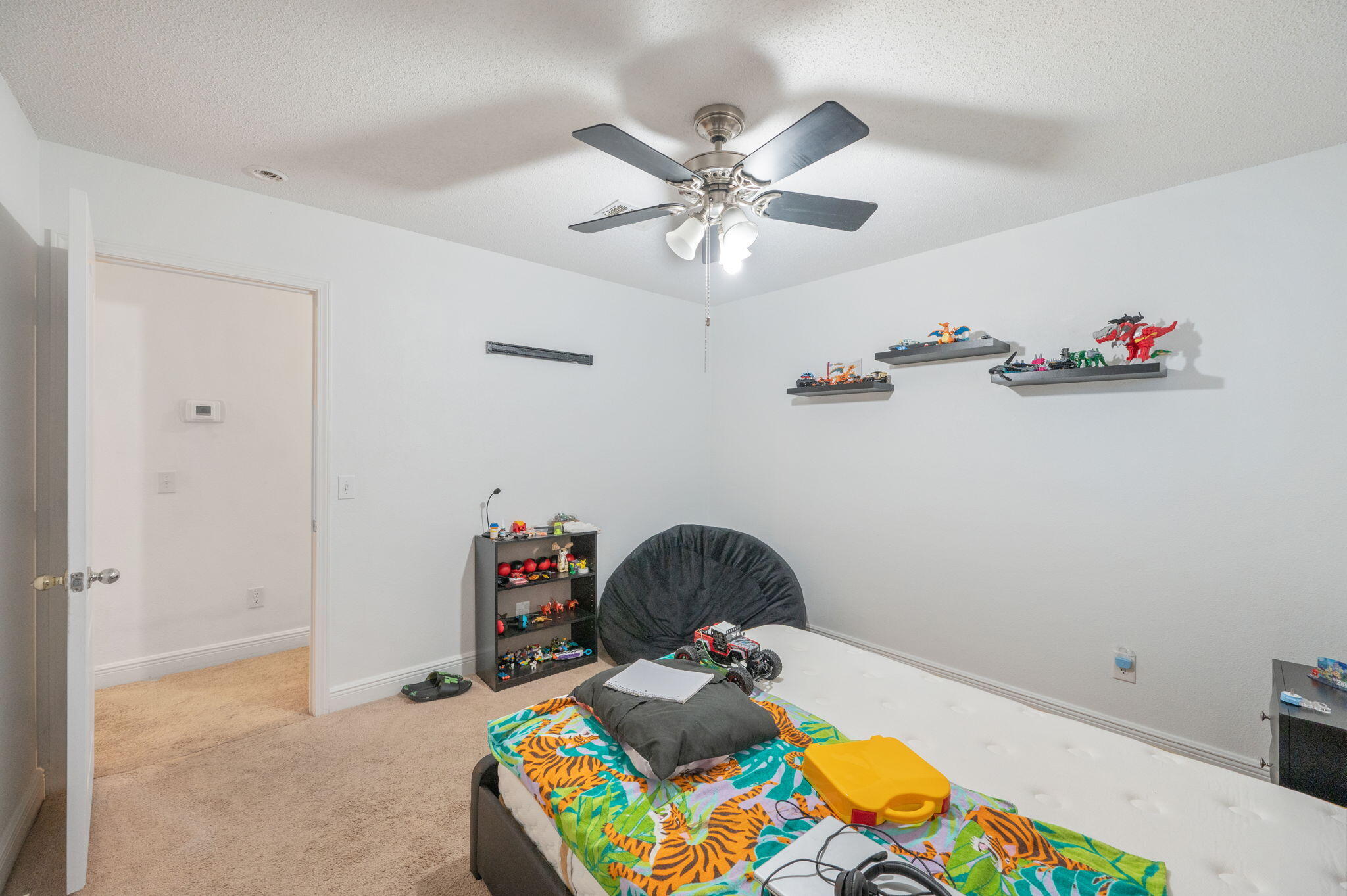 HERITAGE WOODS - Residential