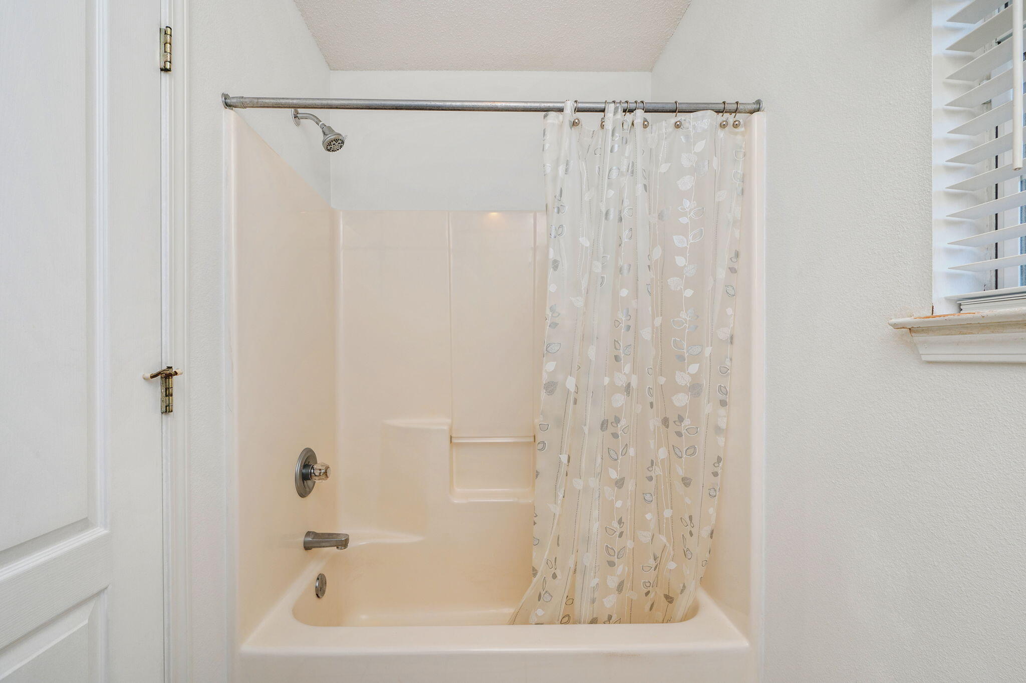 HERITAGE WOODS - Residential