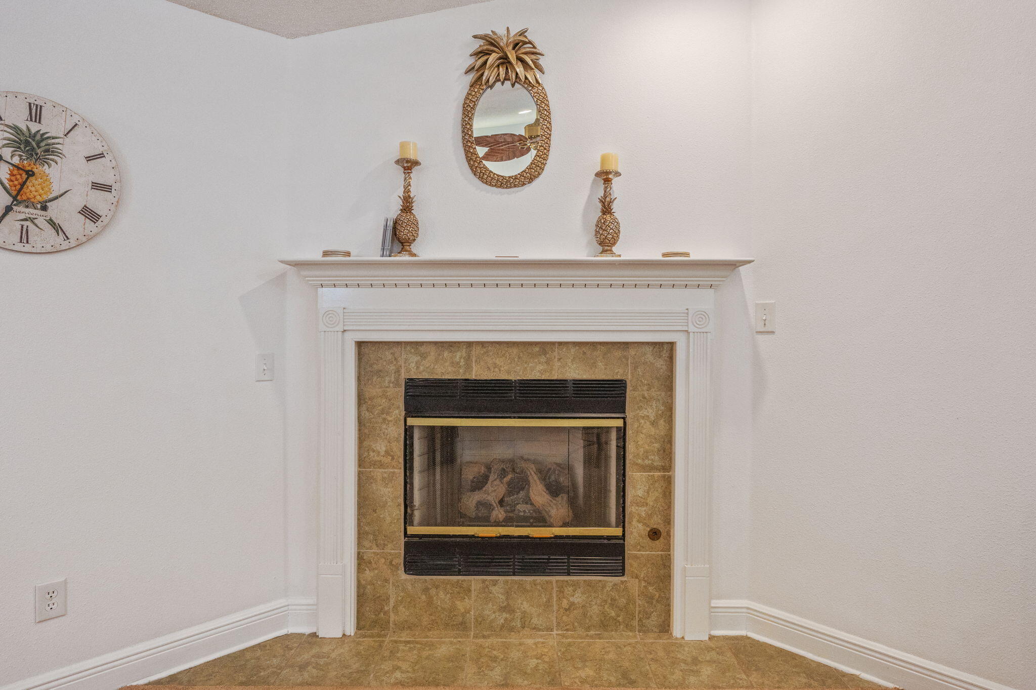 HERITAGE WOODS - Residential