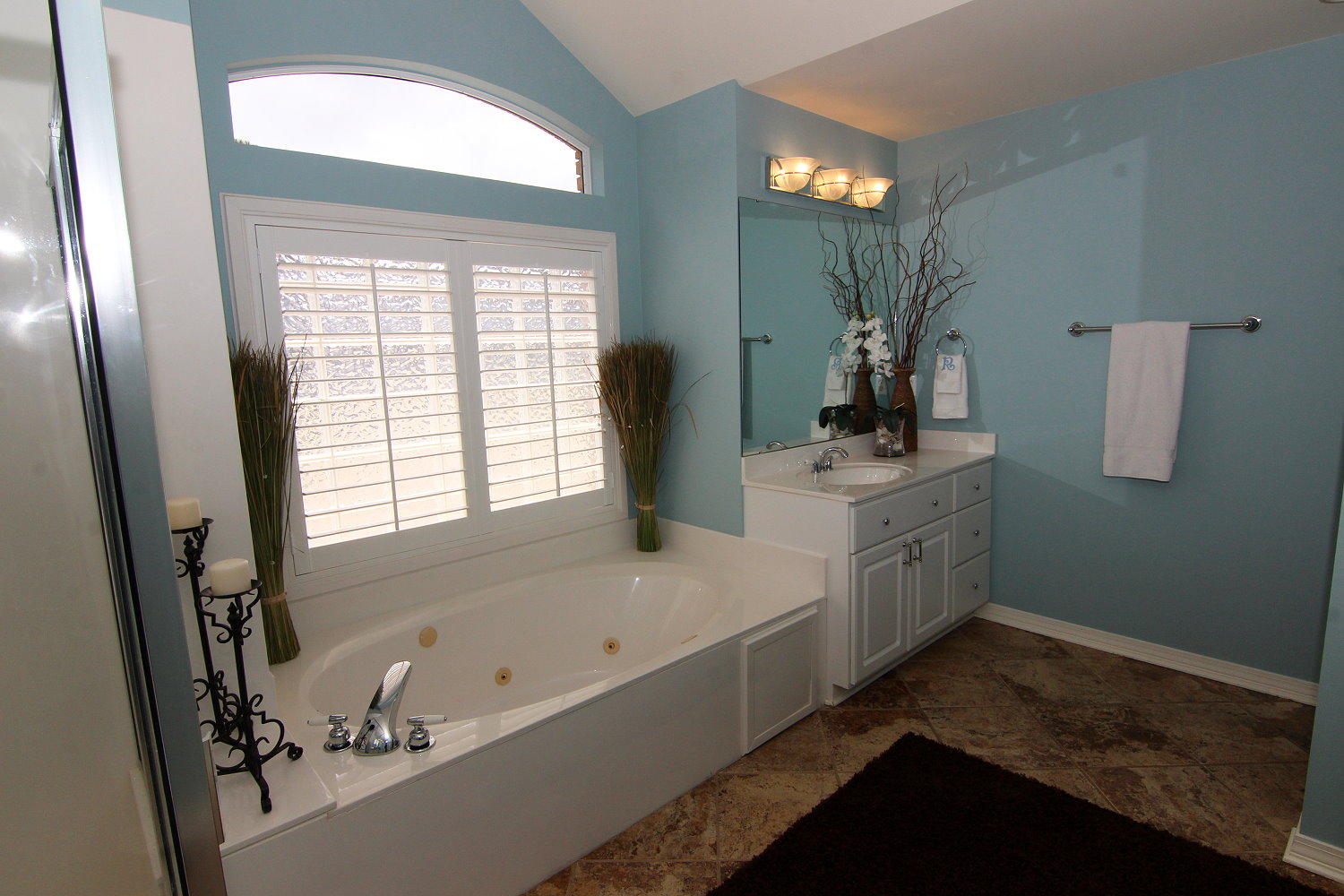 WINDSOR FOREST - Residential