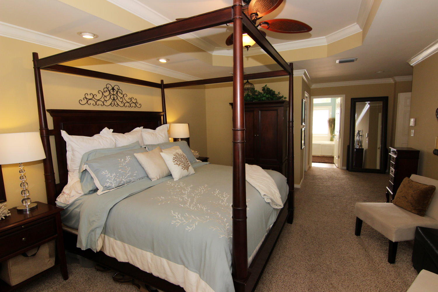 WINDSOR FOREST - Residential