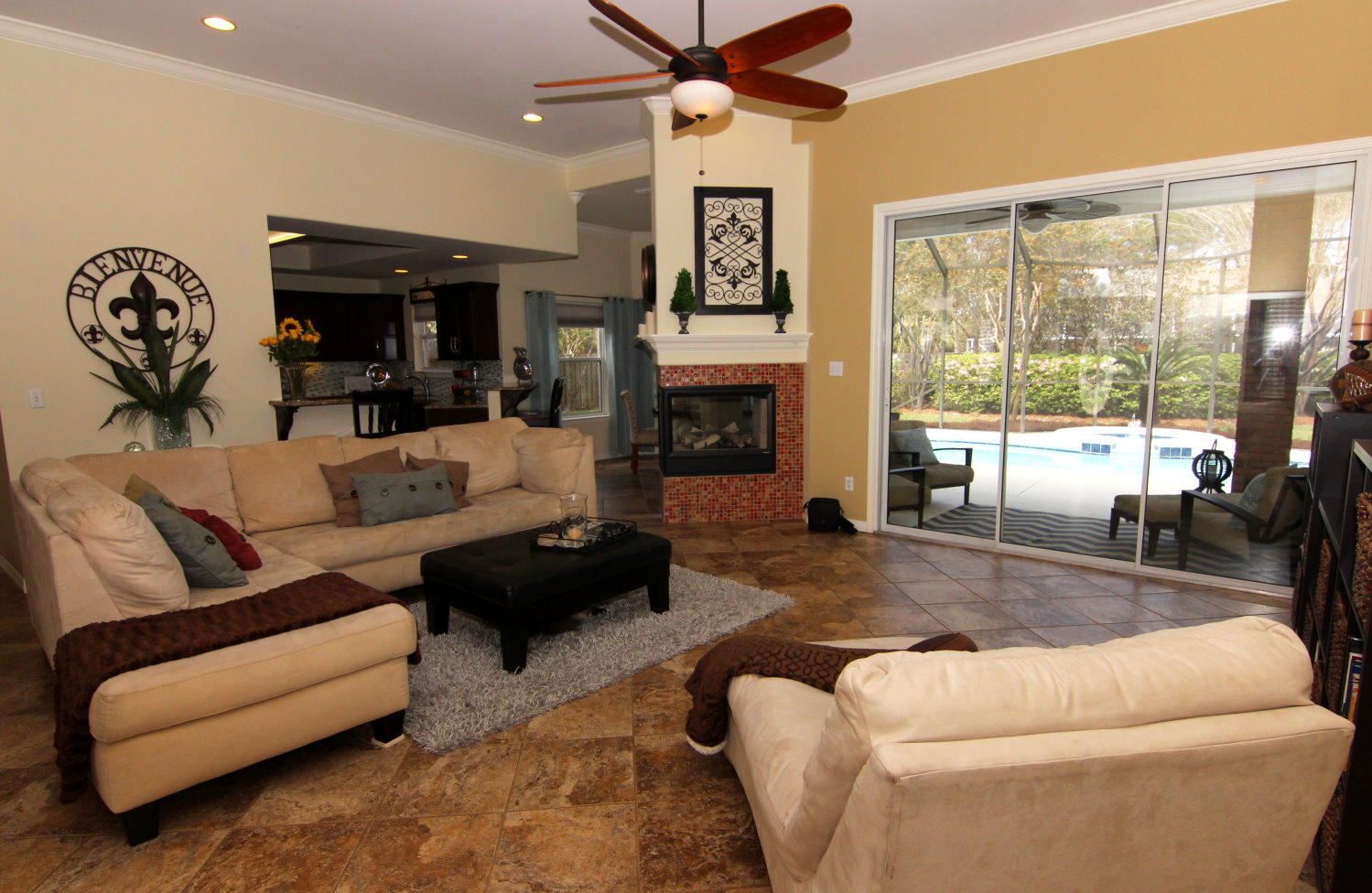 WINDSOR FOREST - Residential