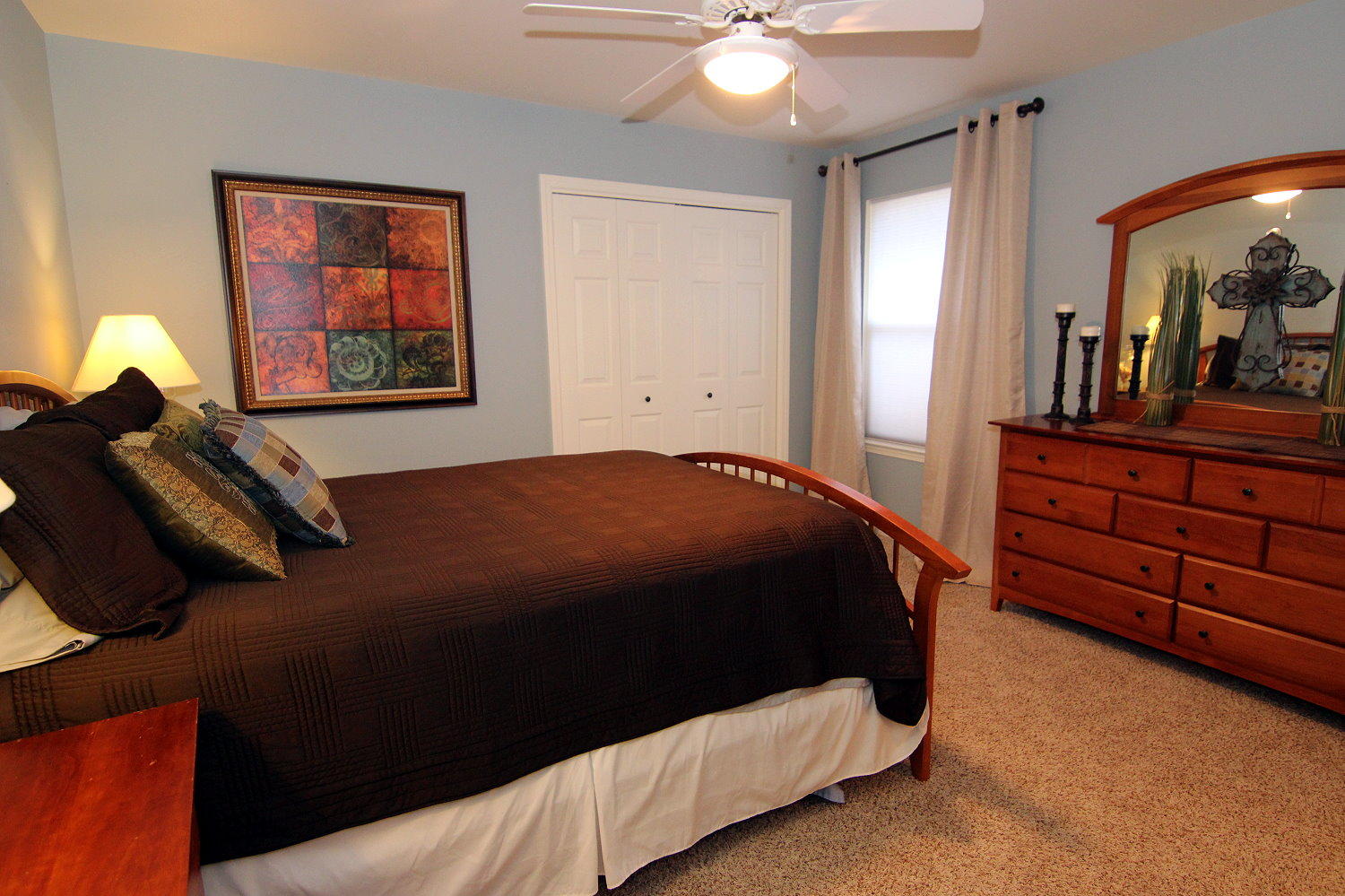 WINDSOR FOREST - Residential