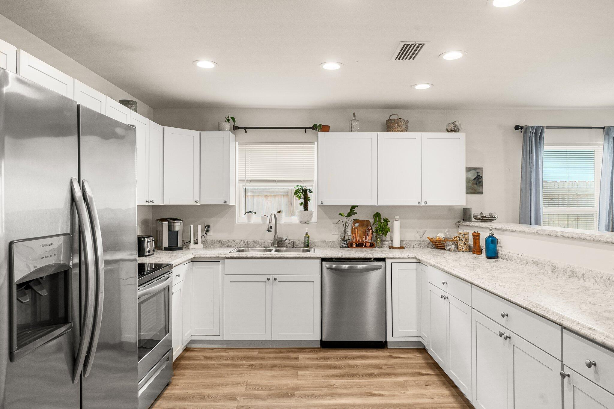 Osprey Pointe at Powell - Residential