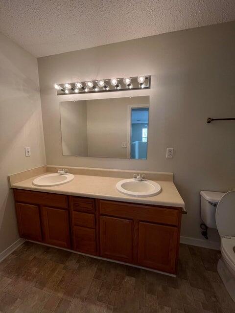 DIAMOND VIEW T/H - Residential Lease