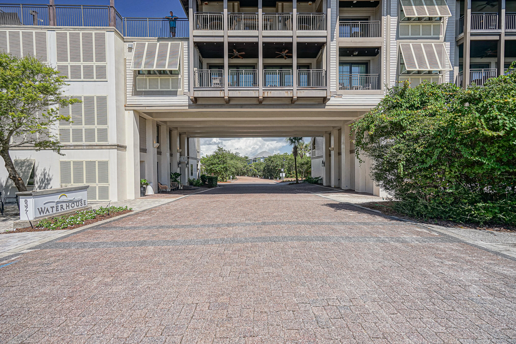 MAGNOLIA COTTAGES - Residential