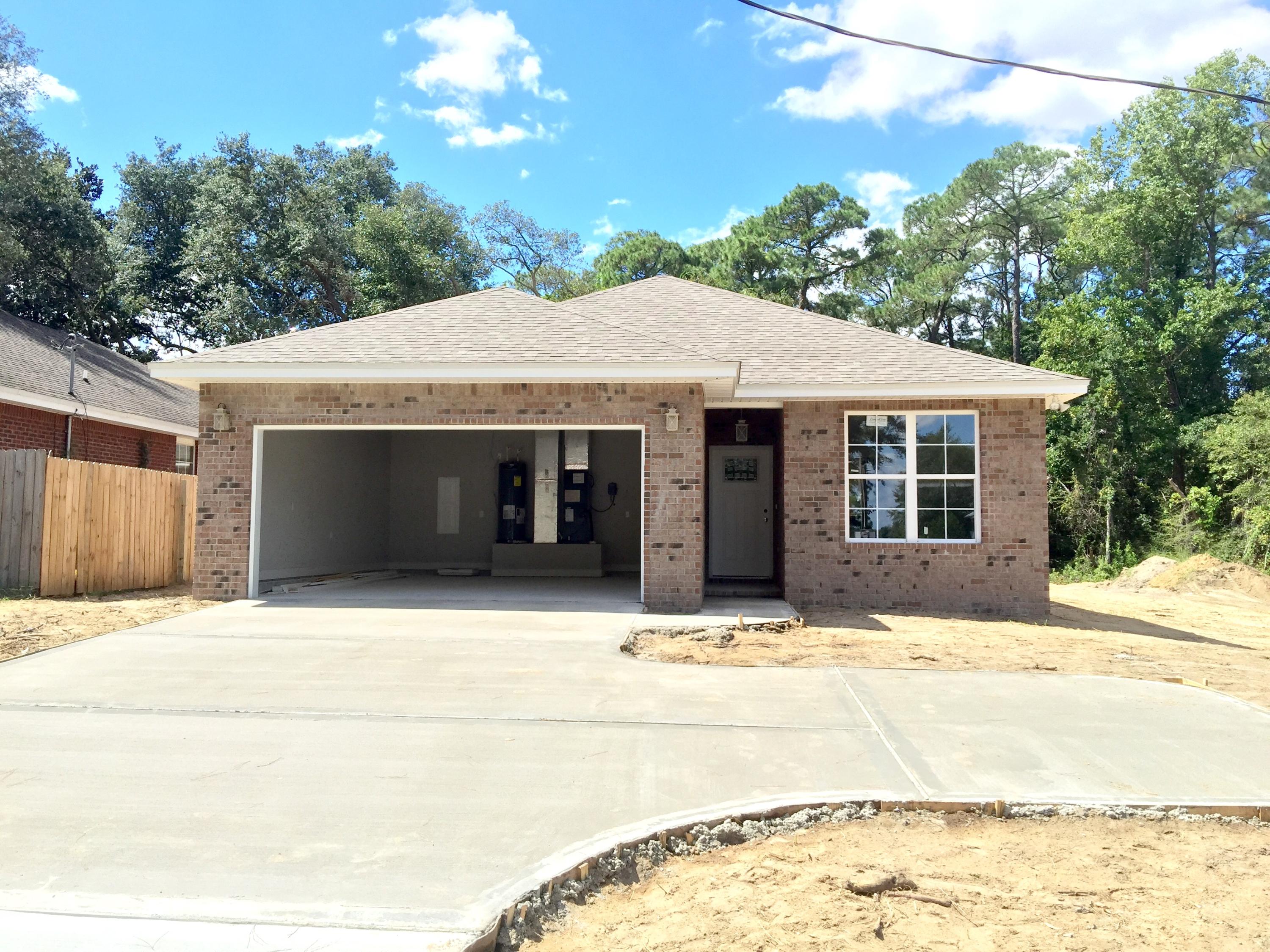 VALPARAISO PINECREST 6 - Residential