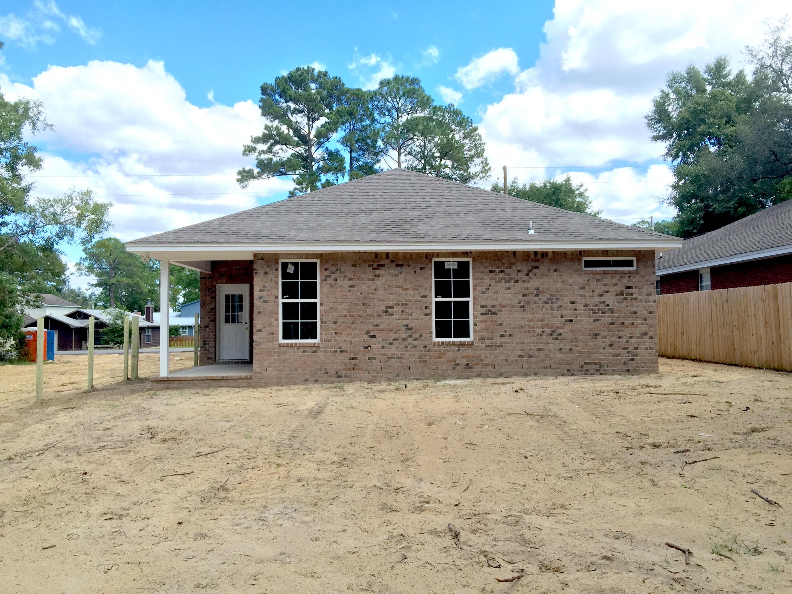 VALPARAISO PINECREST 6 - Residential