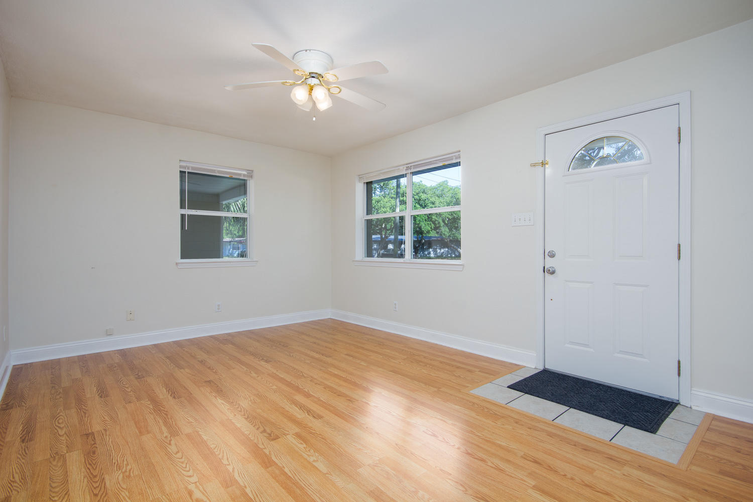 GARNIERS BEACH - Residential