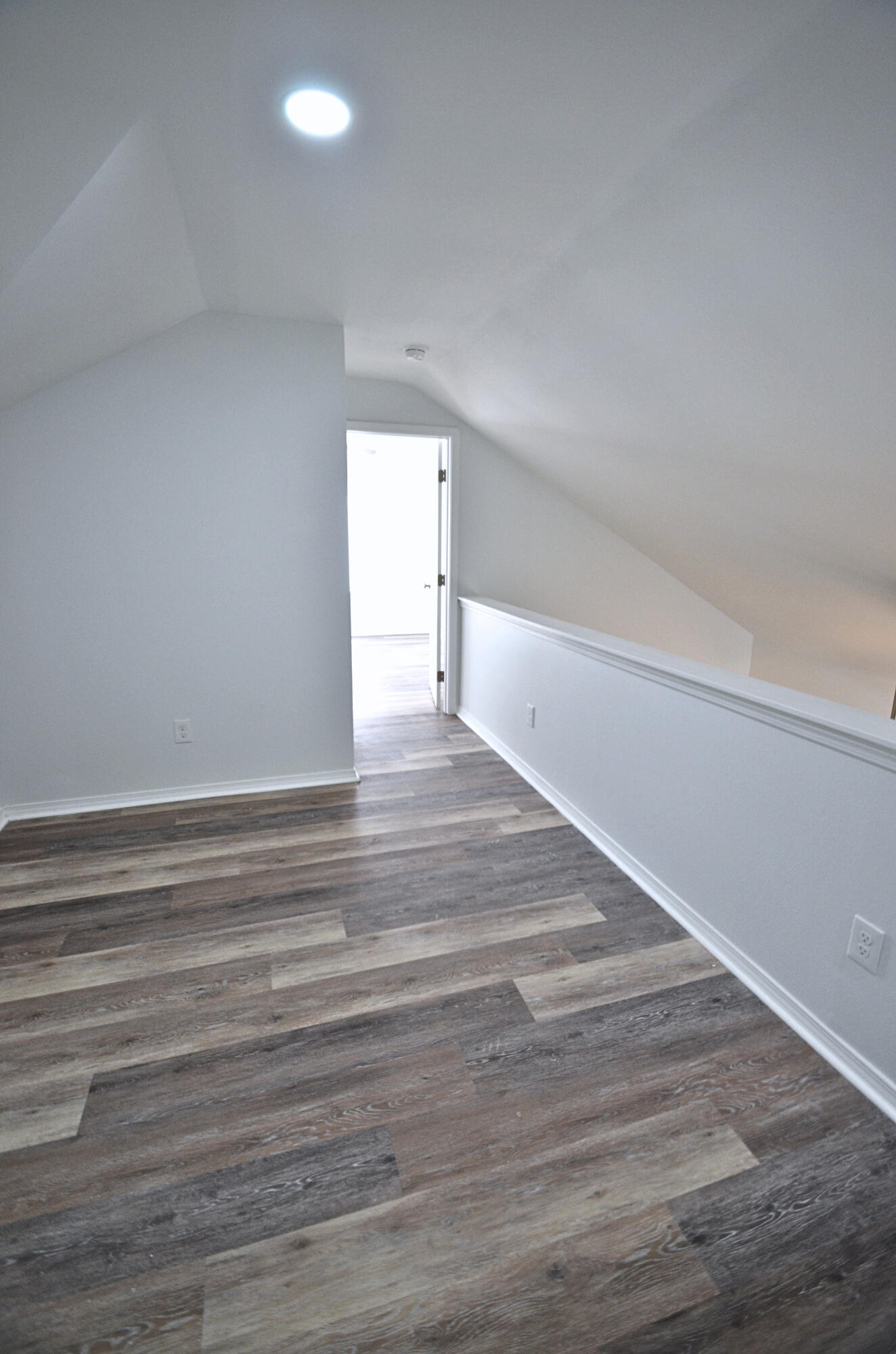 SCHNIEDER COURT S/D - Residential Lease