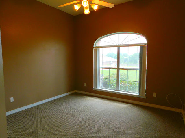 COUNTRYVIEW ESTATES 10TH ADDN - Residential